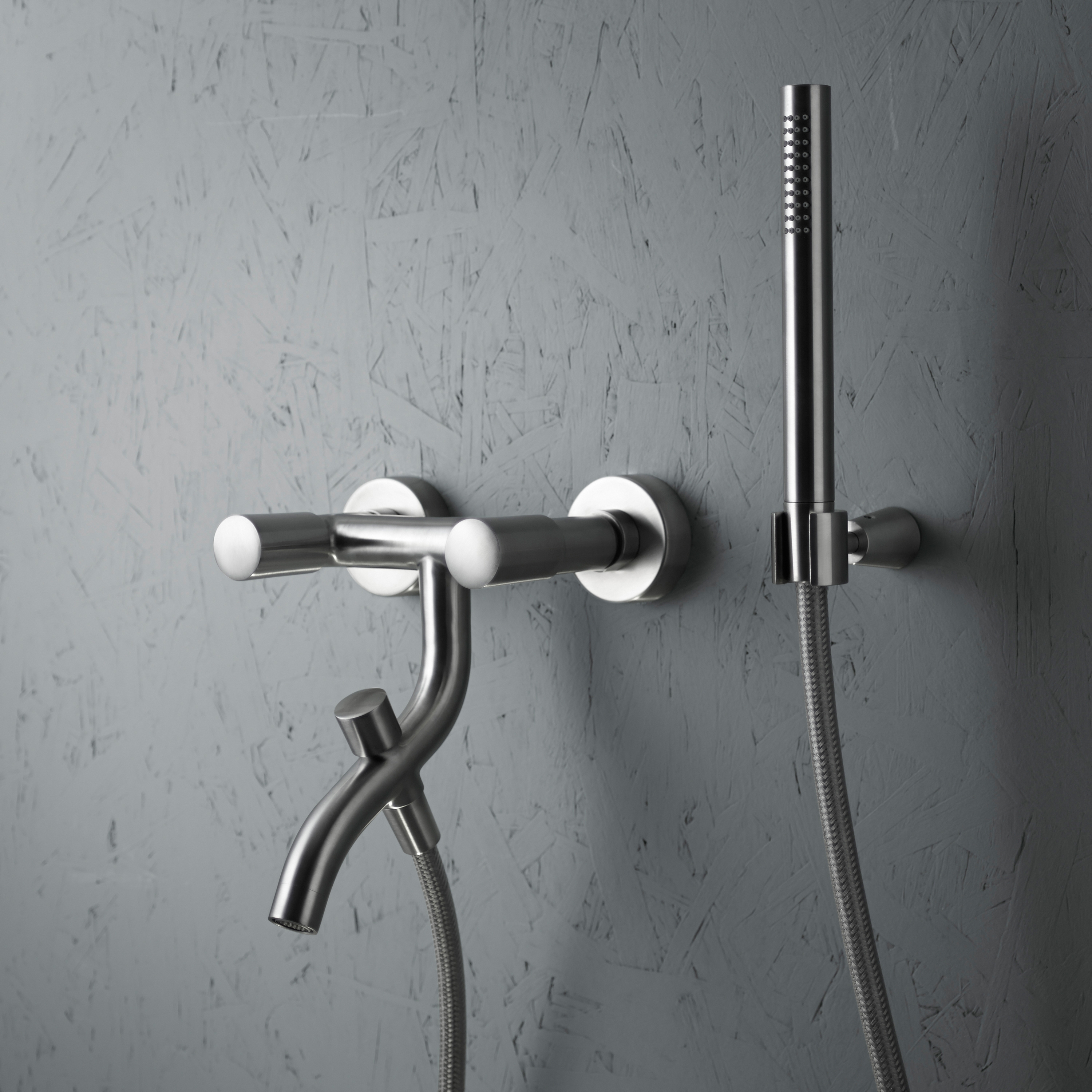 Mostrar el producto Ono | Wall mounted external bath set del fabricante Quadrodesign
