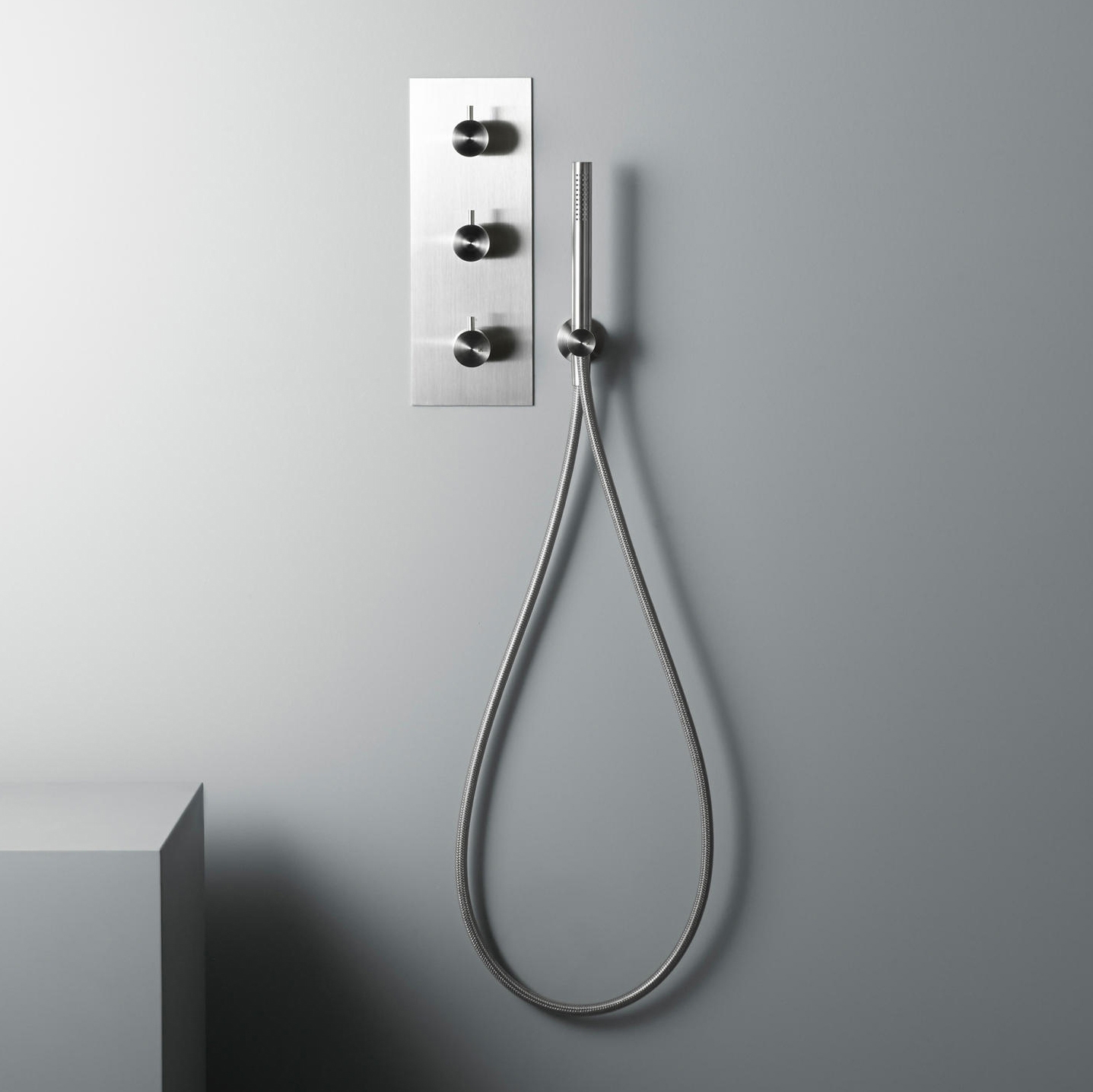 Produkt Ottavo | Stainless steel thermostatic mixer set des Herstellers Quadrodesign anzeigen