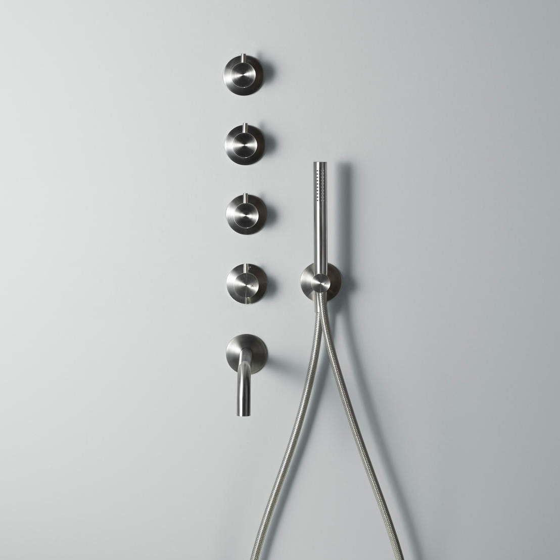 Produkt Ottavo | Stainless steel thermostatic mixer set des Herstellers Quadrodesign anzeigen