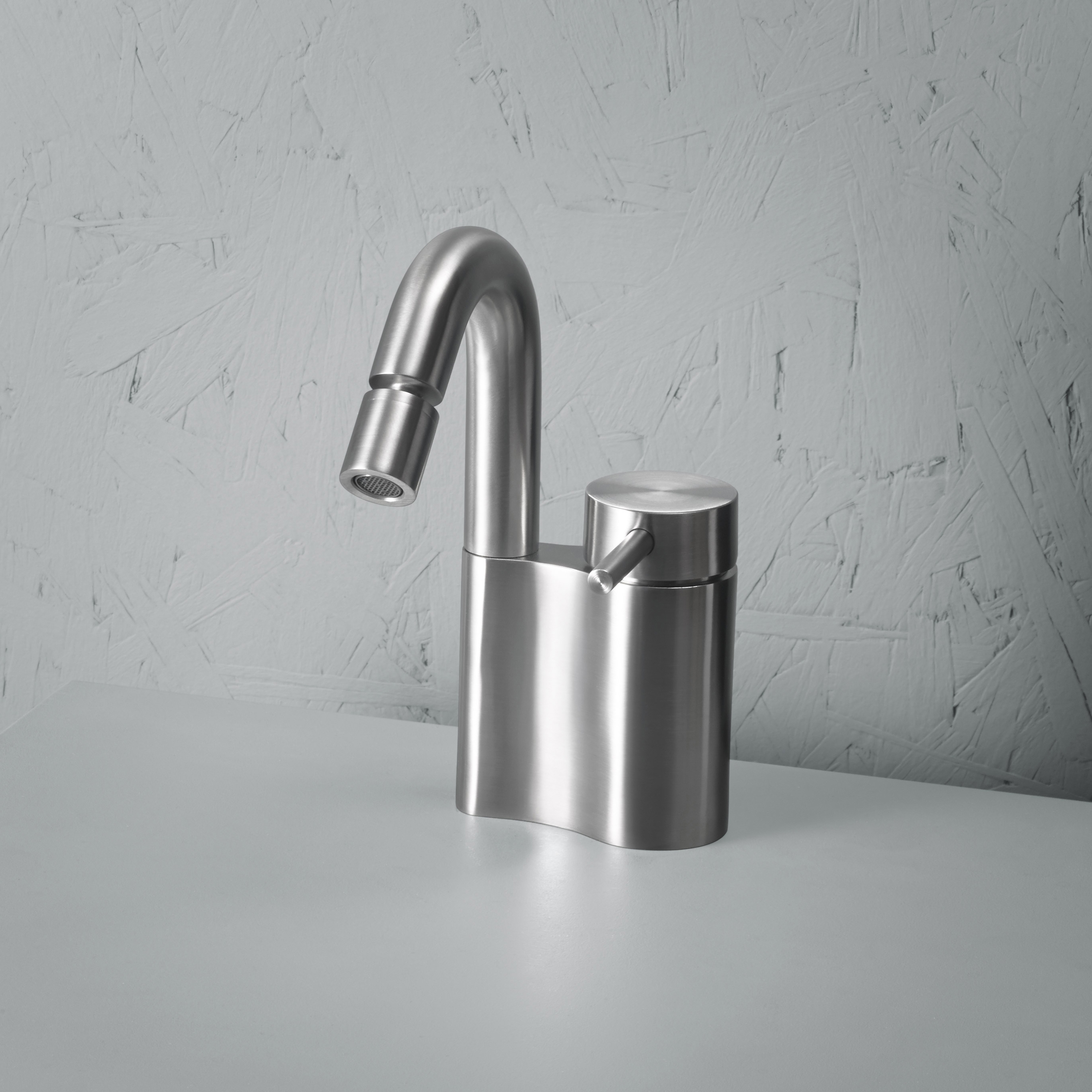 Produkt Ottavo | Einloch Mischer mit beweglichen Auslauf. Edelstahl. des Herstellers Quadrodesign anzeigen
