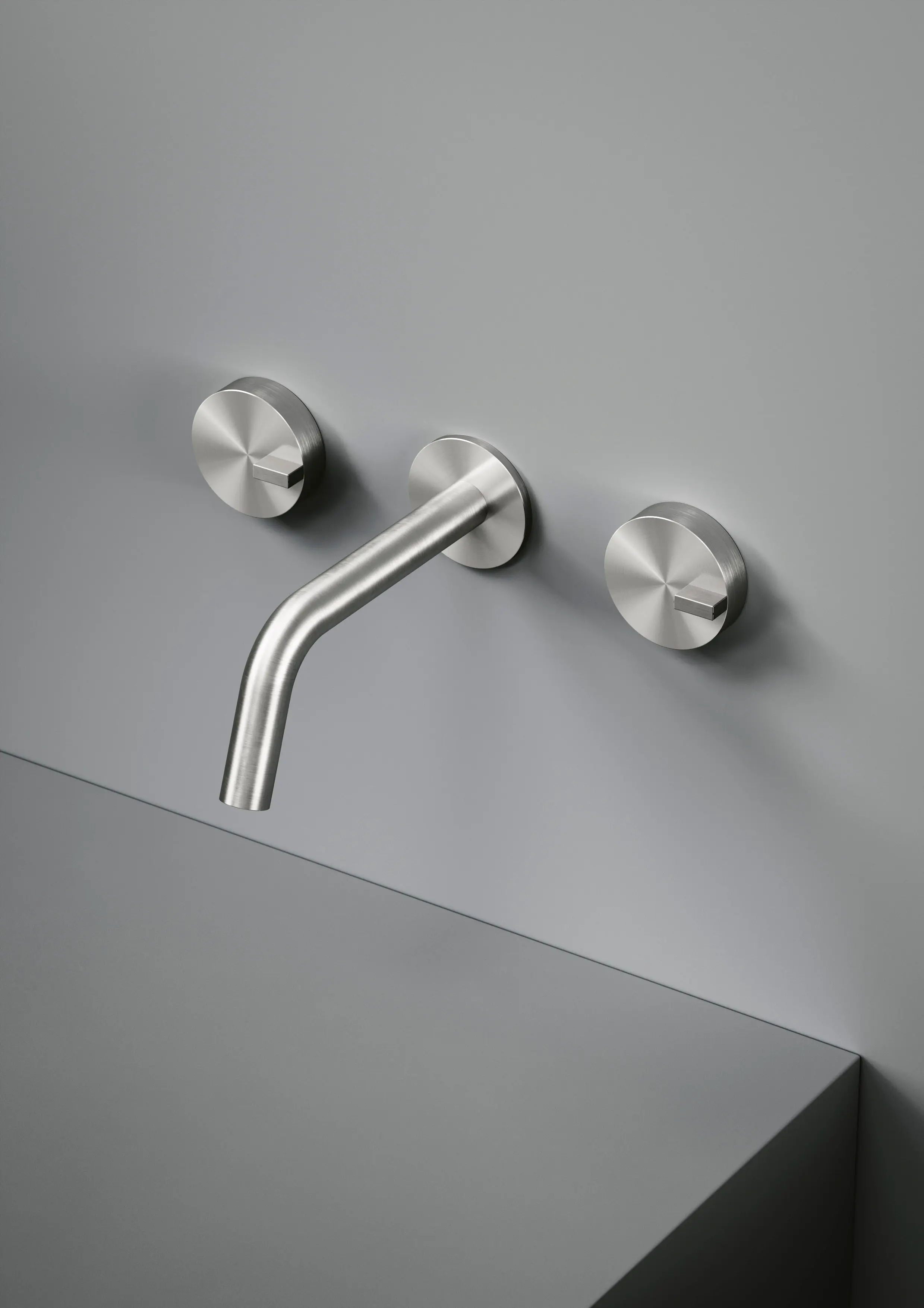 Quadrodesign - Q | Wall mounted set of 2 individual taps with spout.