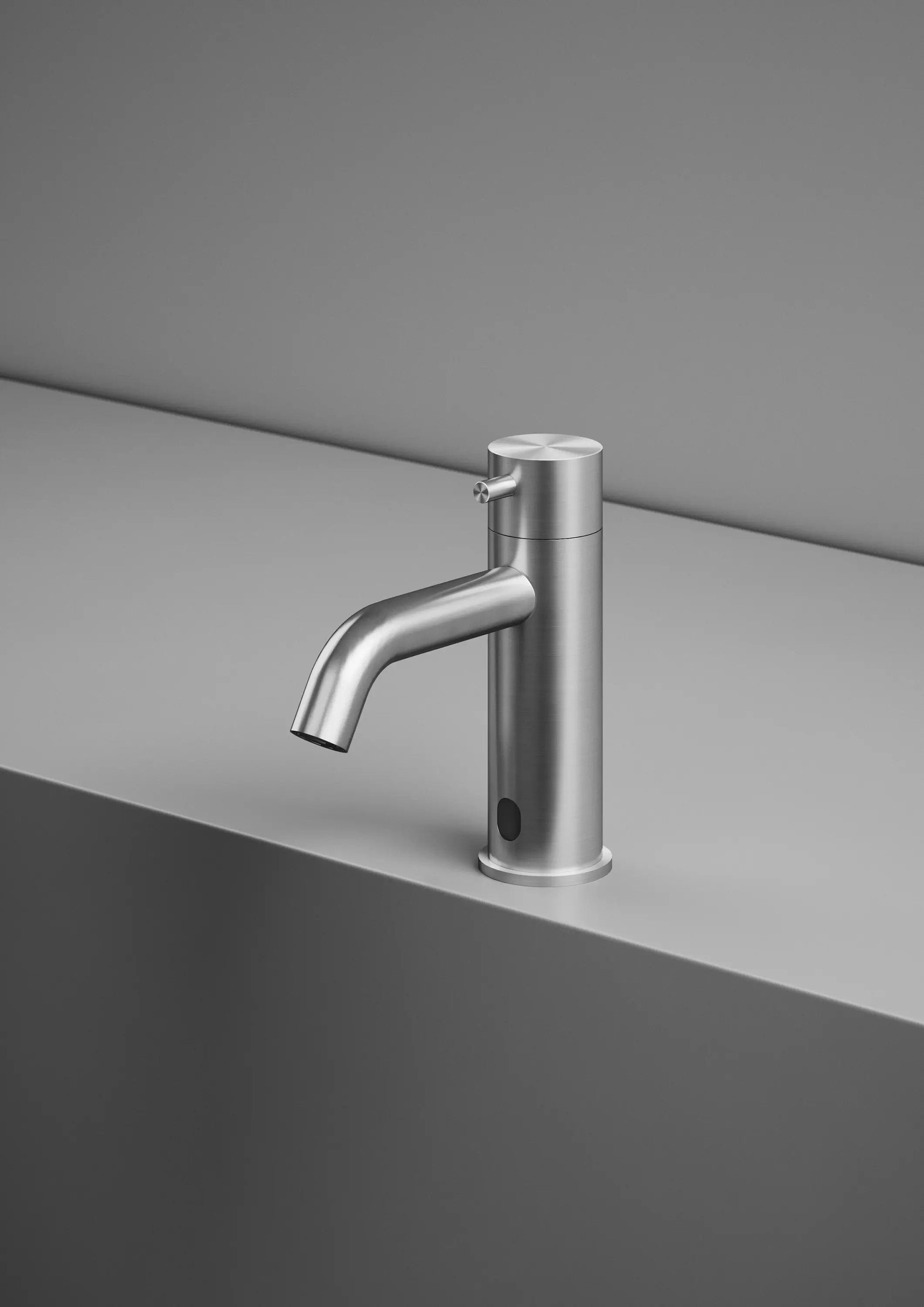 Quadrodesign - Sense | Elektronisch gesteuerter Mischer mit Infrarot-Sensor, und Temperaturregelung.