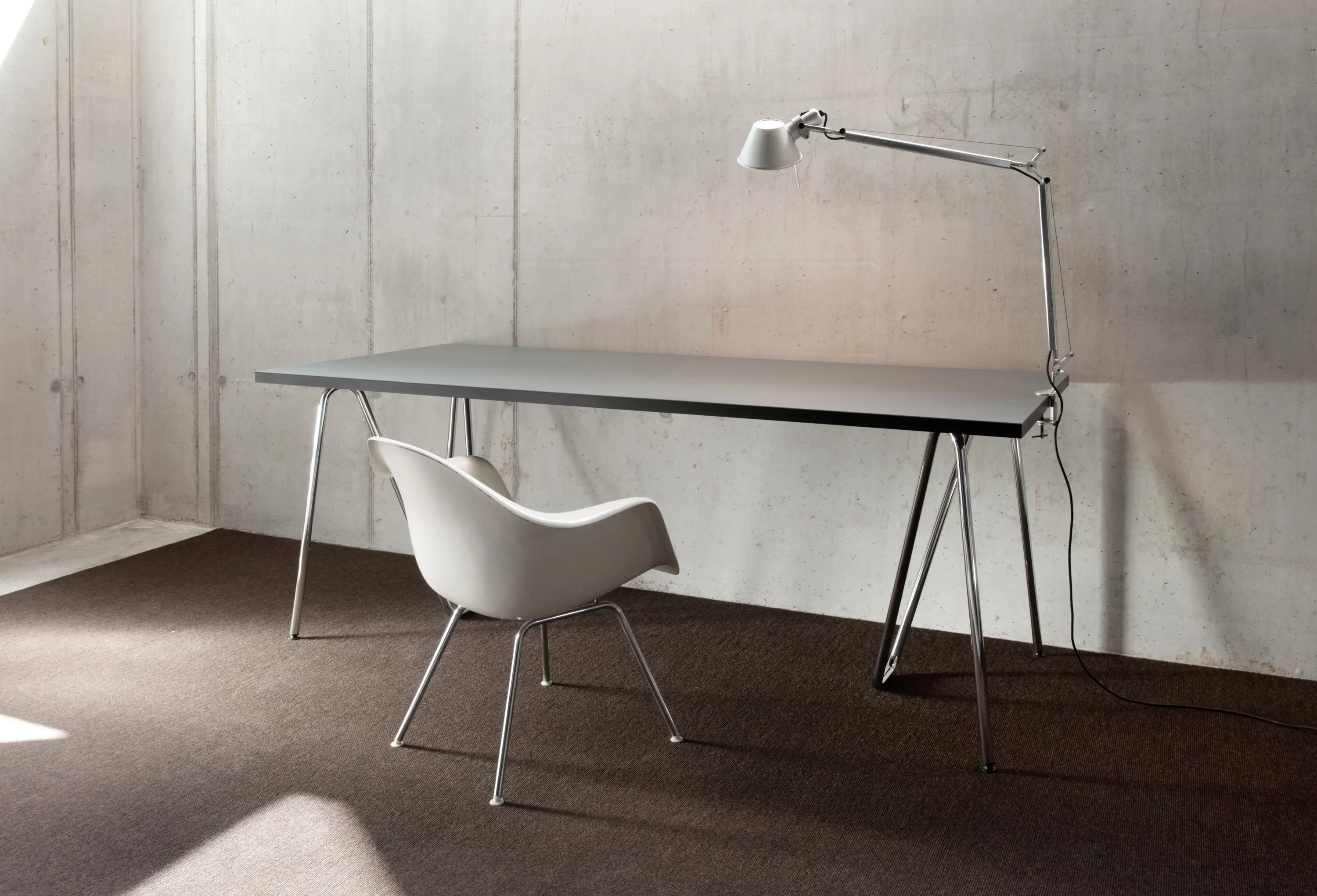 Faust Linoleum - Sinus linoleum table