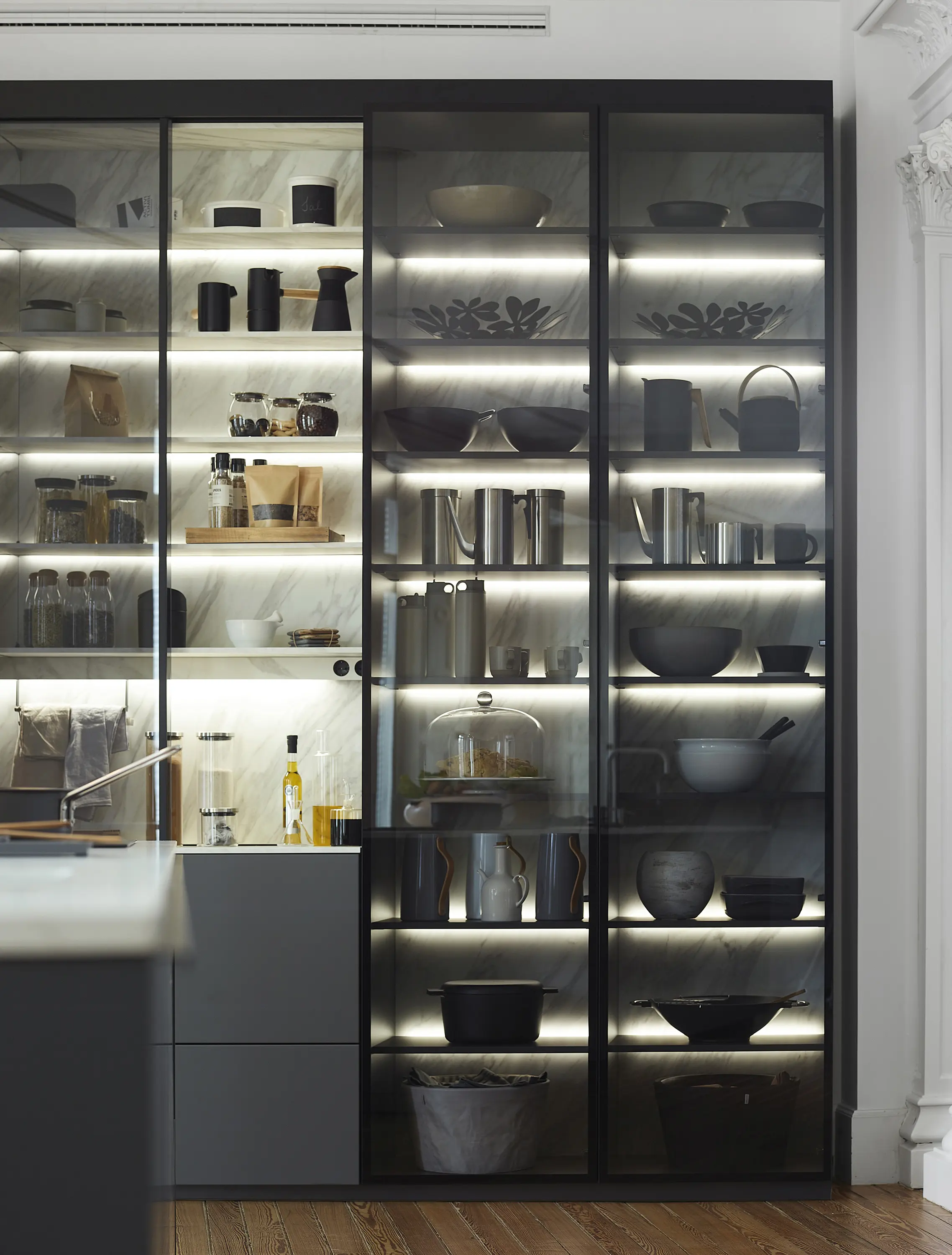 Santos - FINE Glass Door Unit
