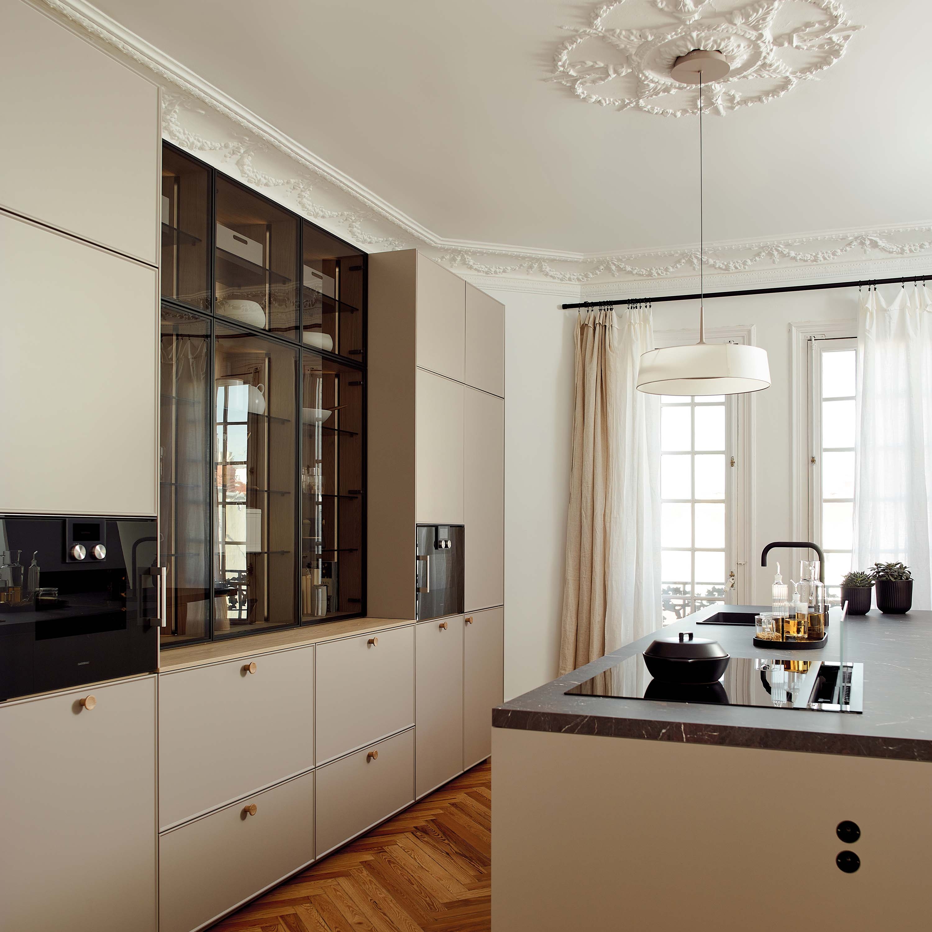 Produkt CUADRO Tall units with customised interiors des Herstellers Santos anzeigen