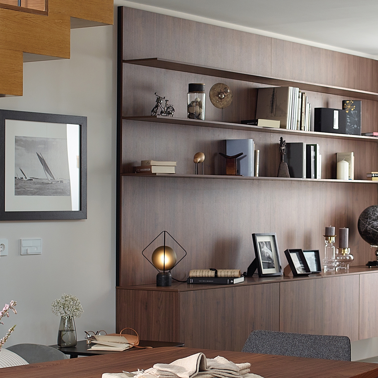 Mostra il prodotto Sideboard shelving del produttore Santos