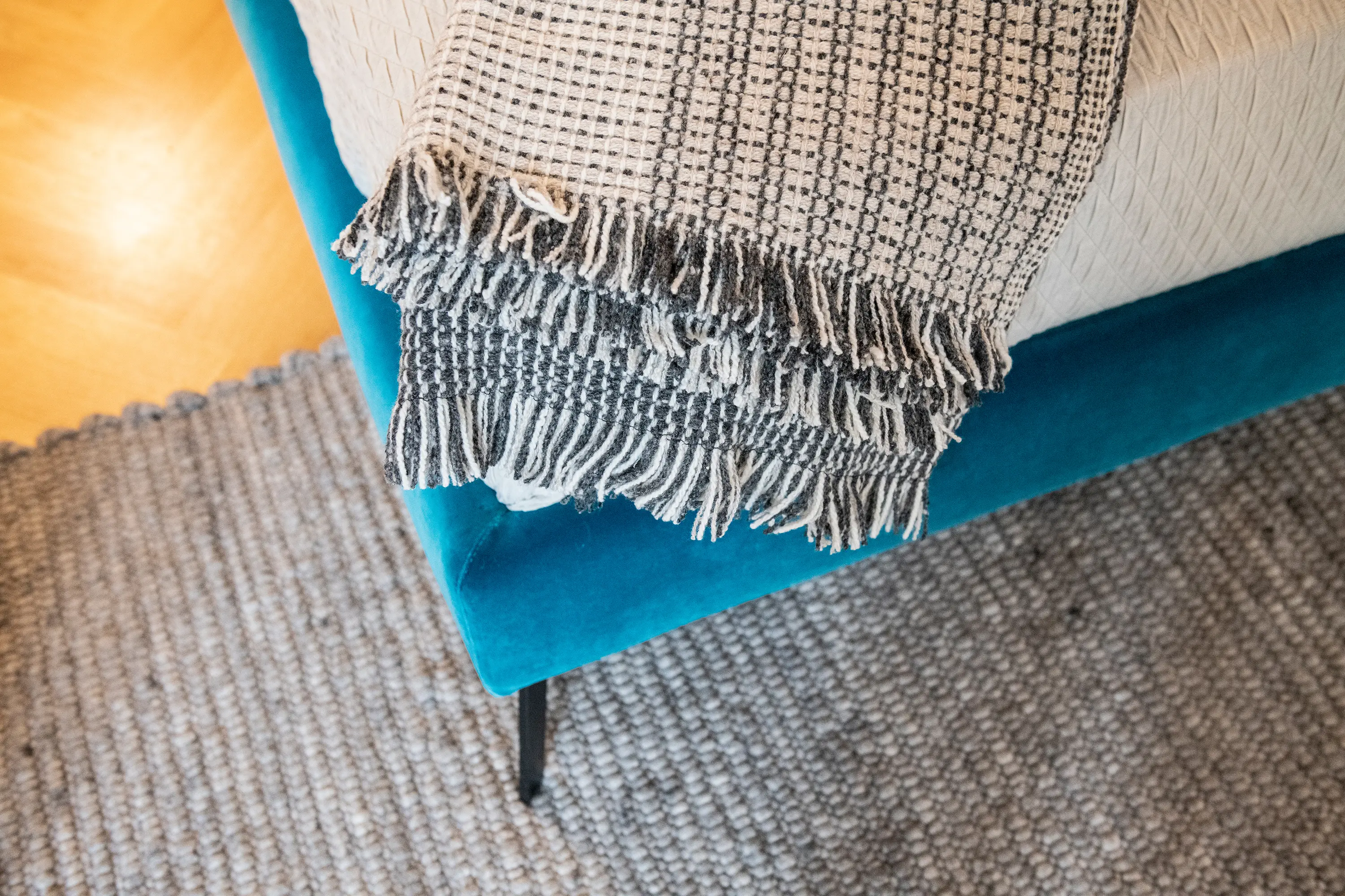 remade carpets - Como