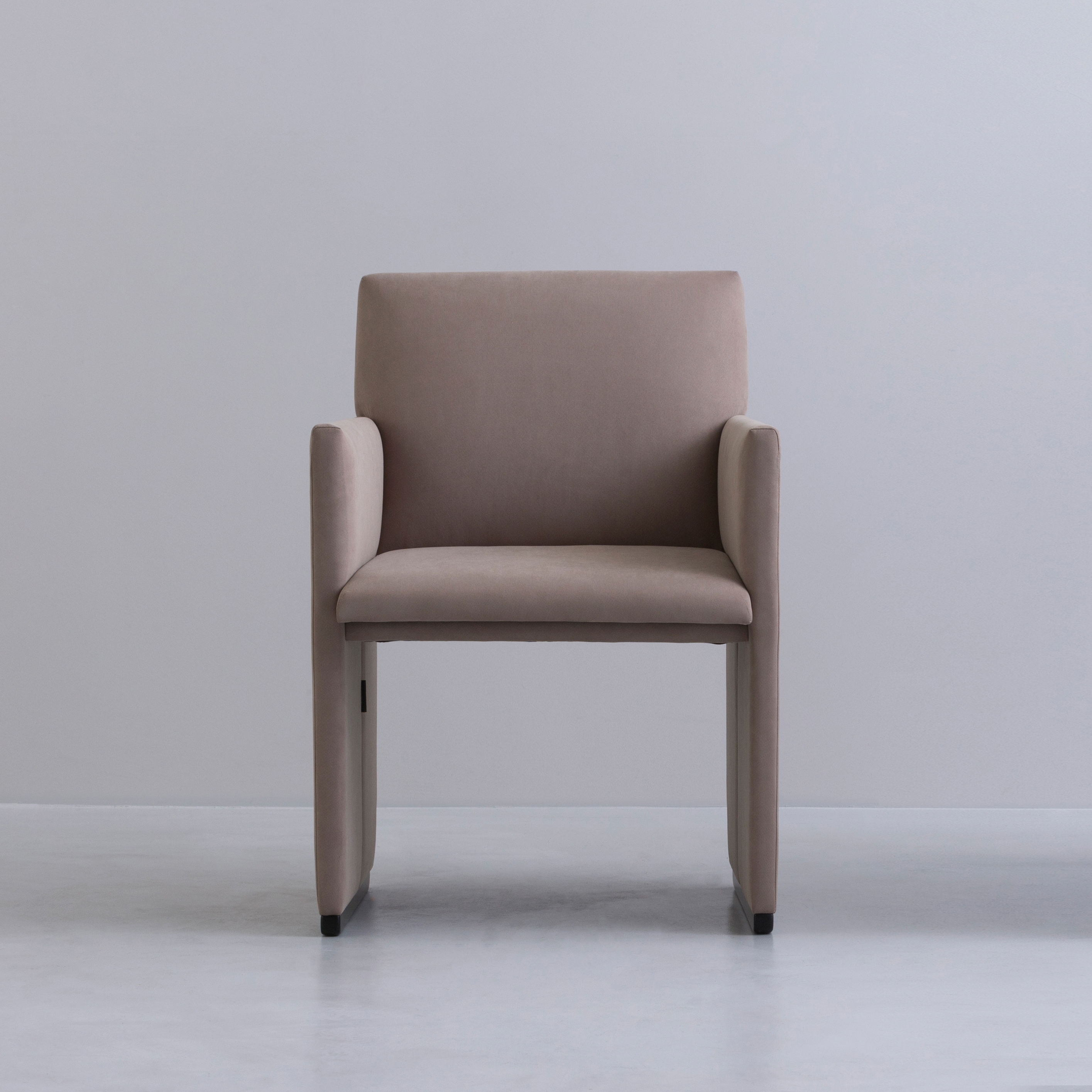 Mostrar el producto SLED | chair del fabricante By interiors inc.