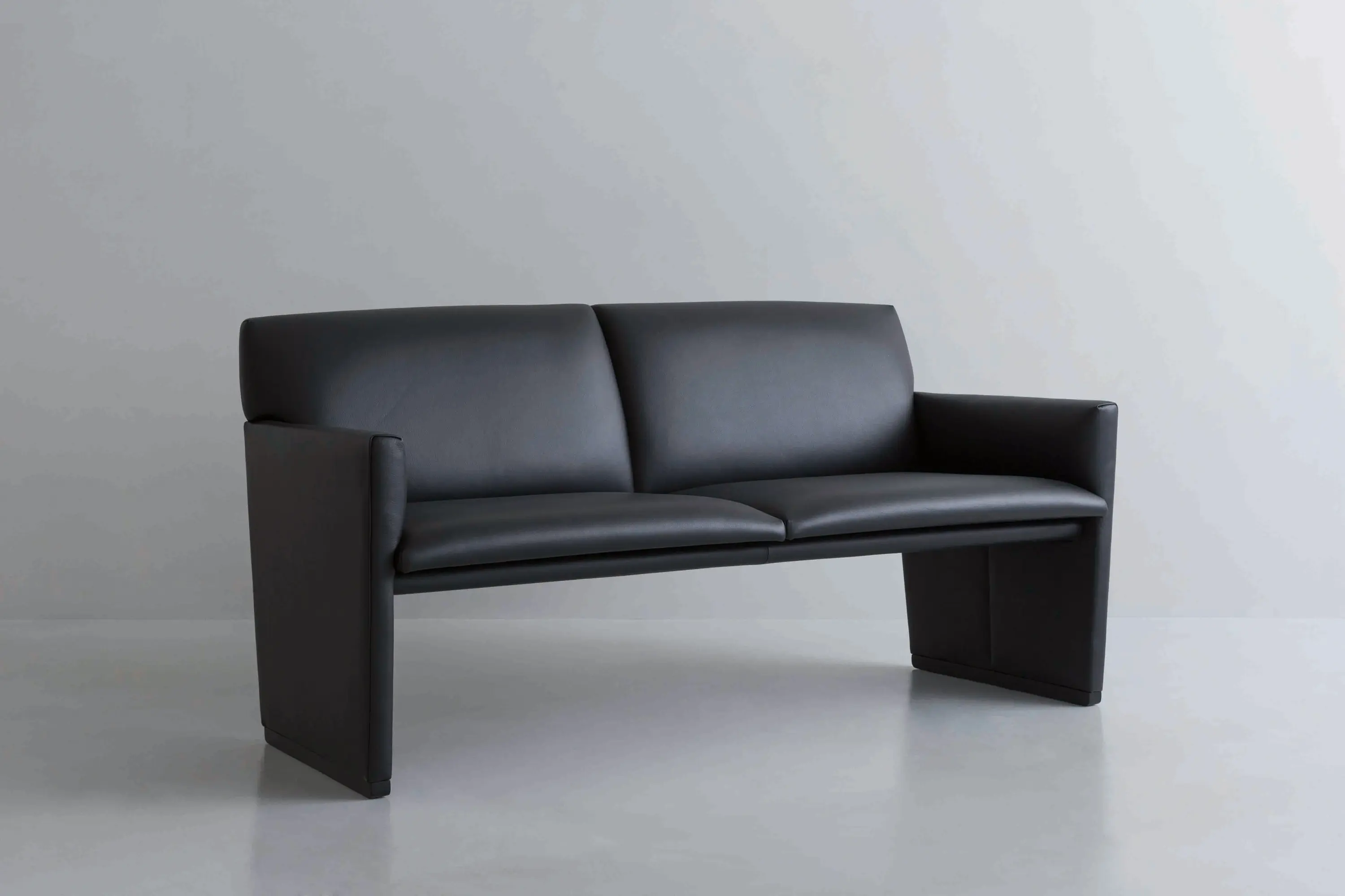 By interiors inc. - SLED | sofa