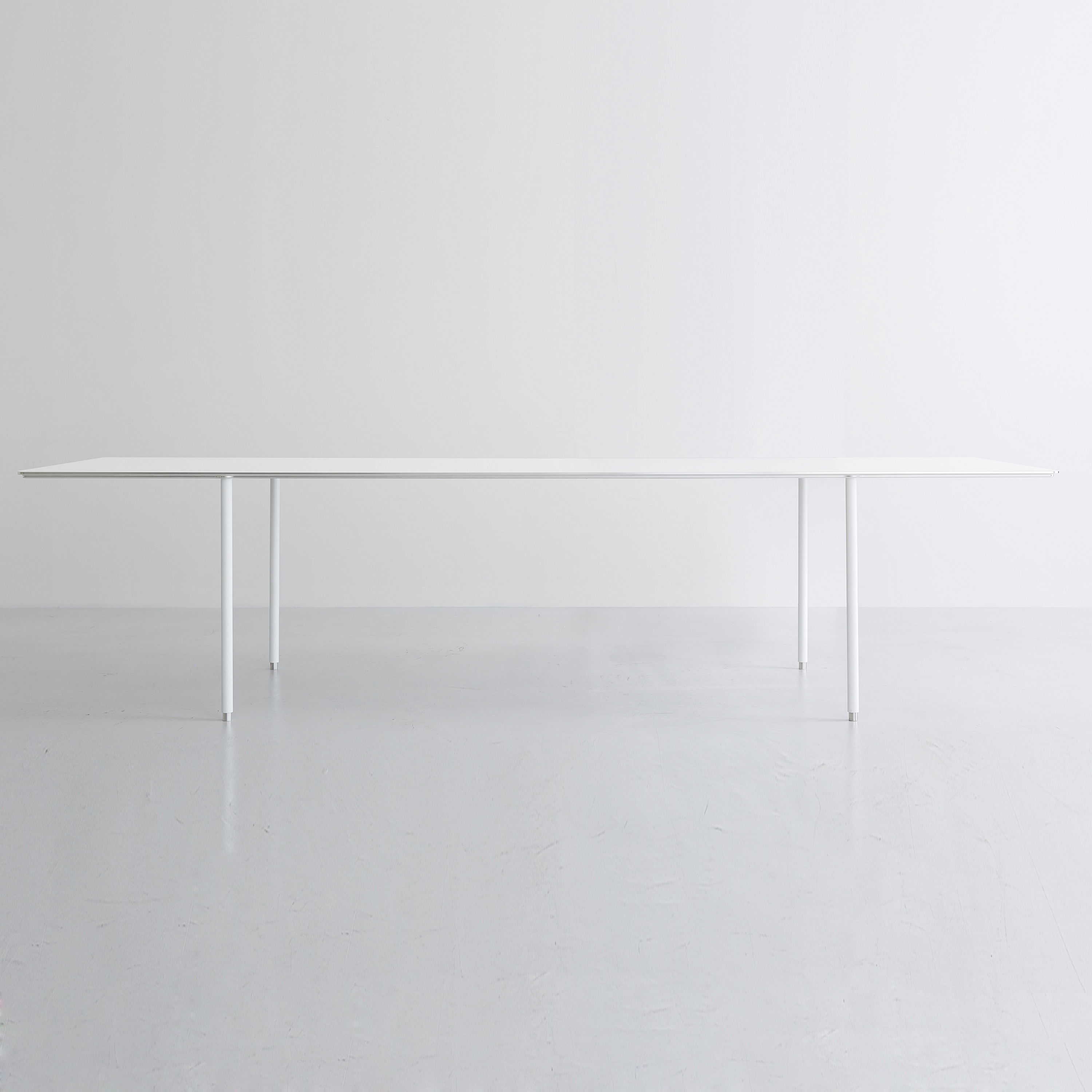 Display product TEE | table from manufacturer By interiors inc.