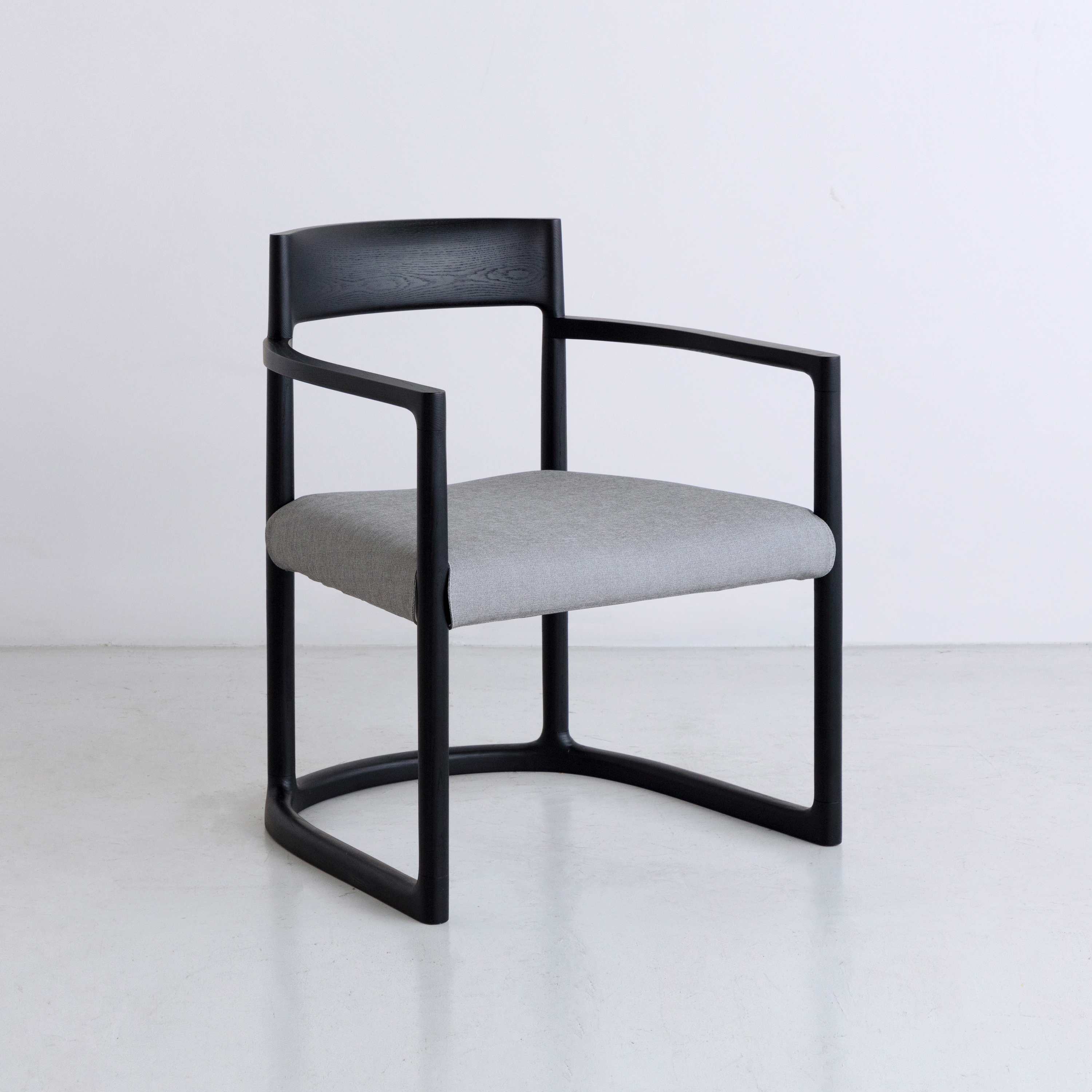 SWEEP | Lounge Armchair