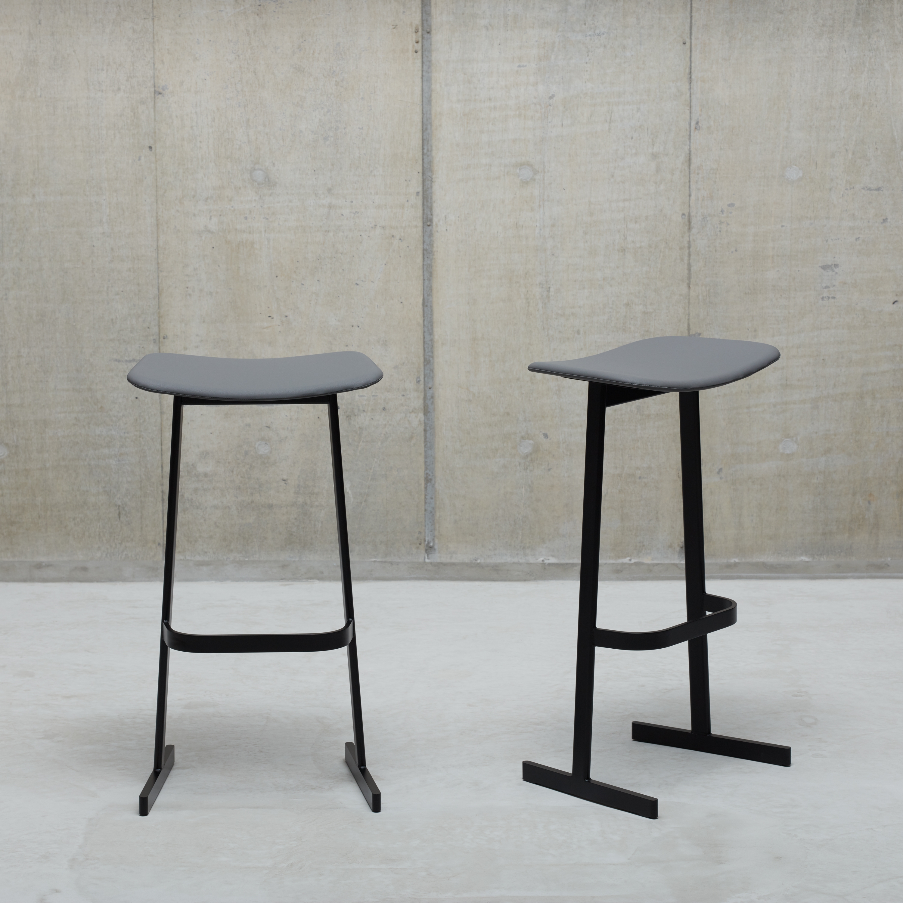 Display product XT | Stool from manufacturer By interiors inc.