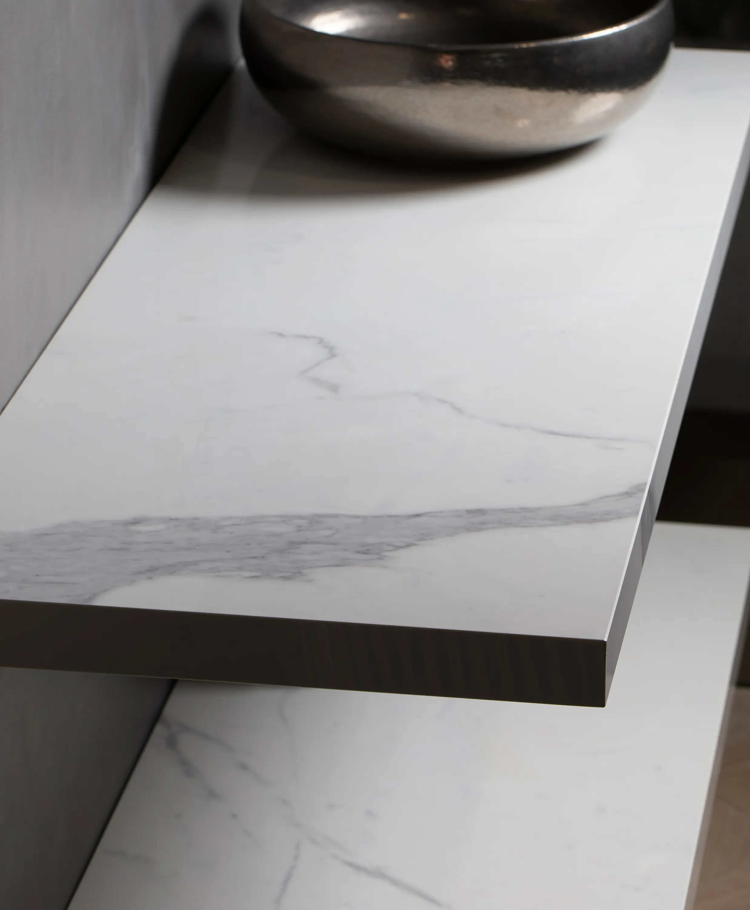 BAGNODESIGN - Alpine | St.Moritz | Wall Mounted Or Countertop Wash Basin Left Hand Bowl