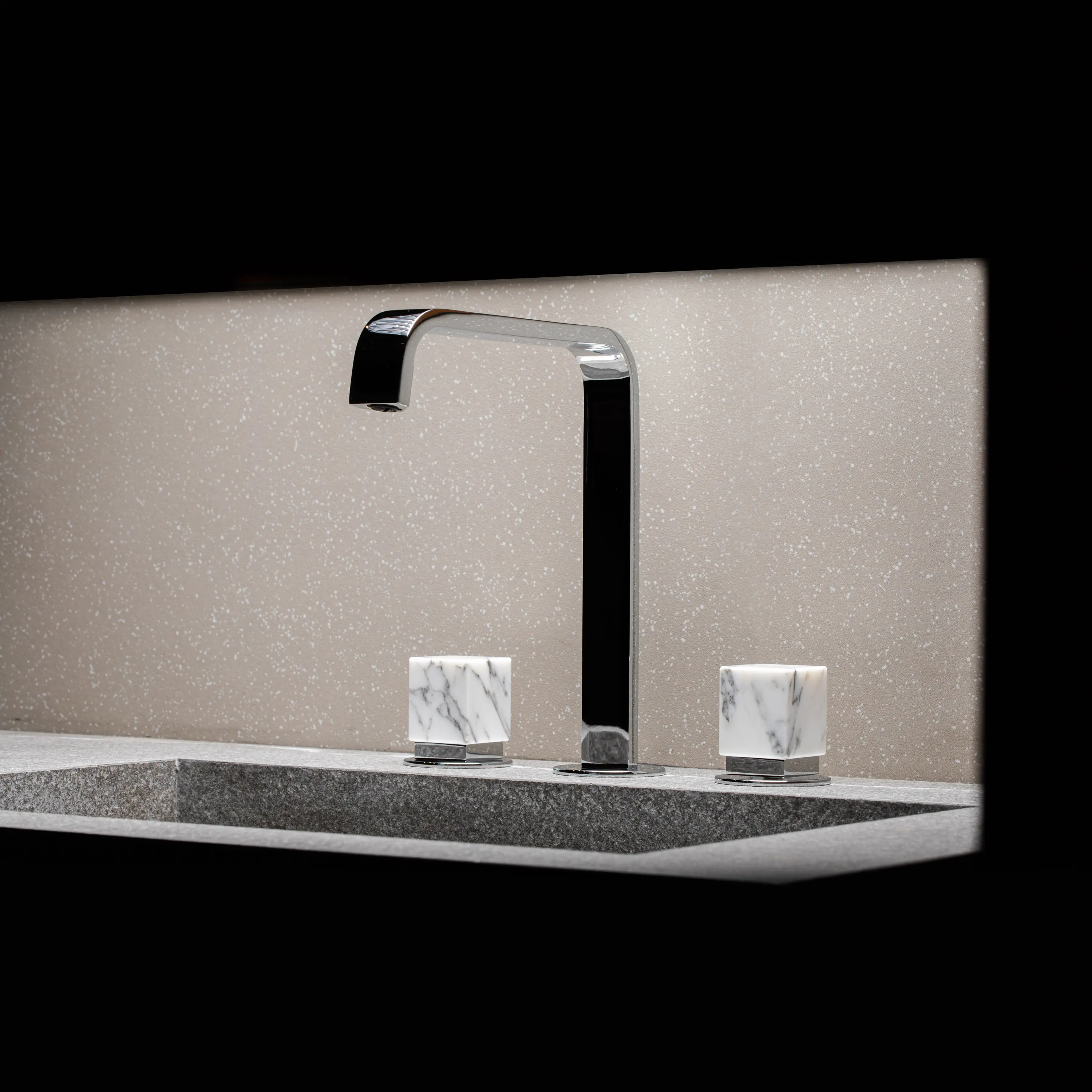 BAGNODESIGN - Sestriere | 3 Hole Deck Mounted Basin Mixer With Grey Marble Handle