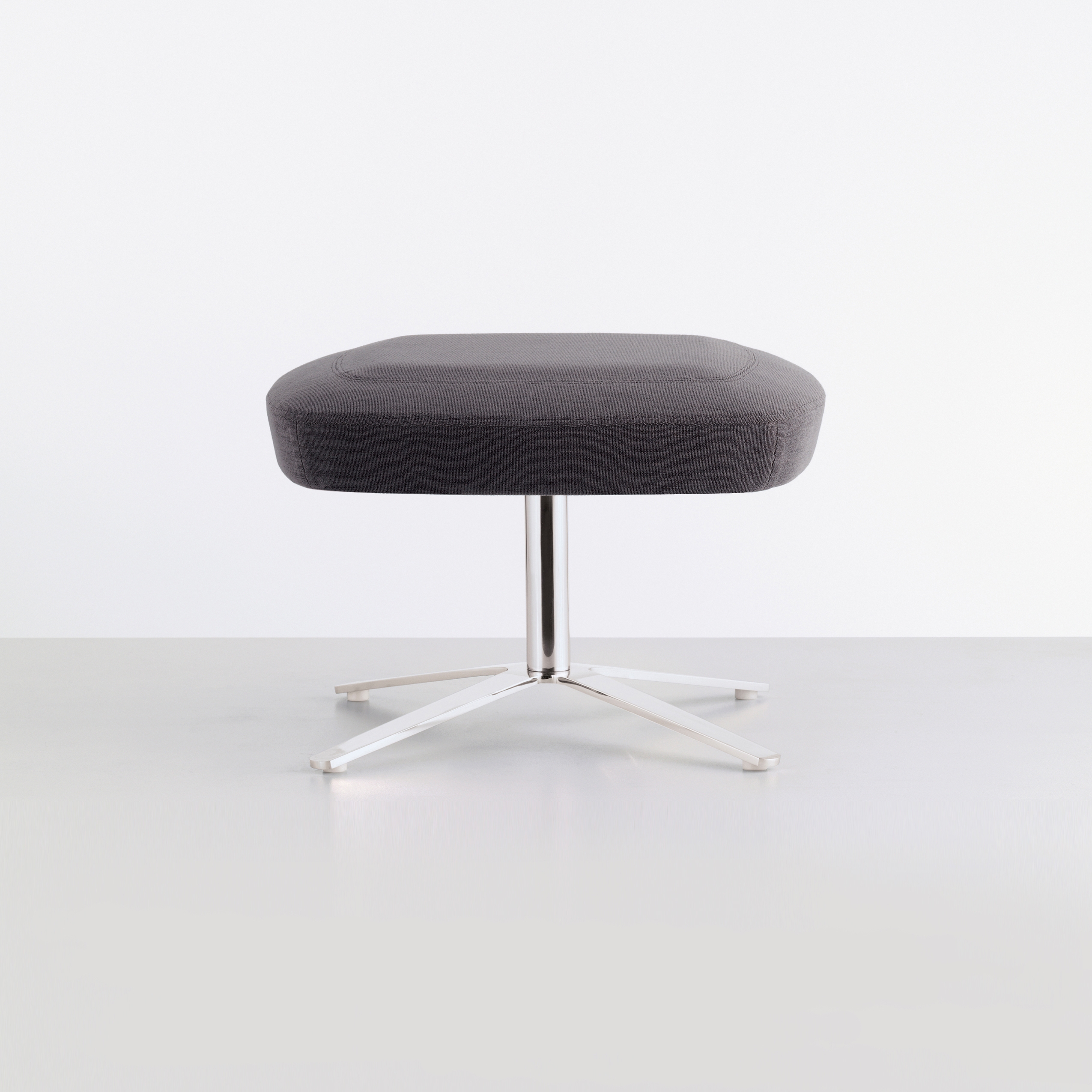 Mostra il prodotto Clover | Ottoman del produttore Cumberland Furniture