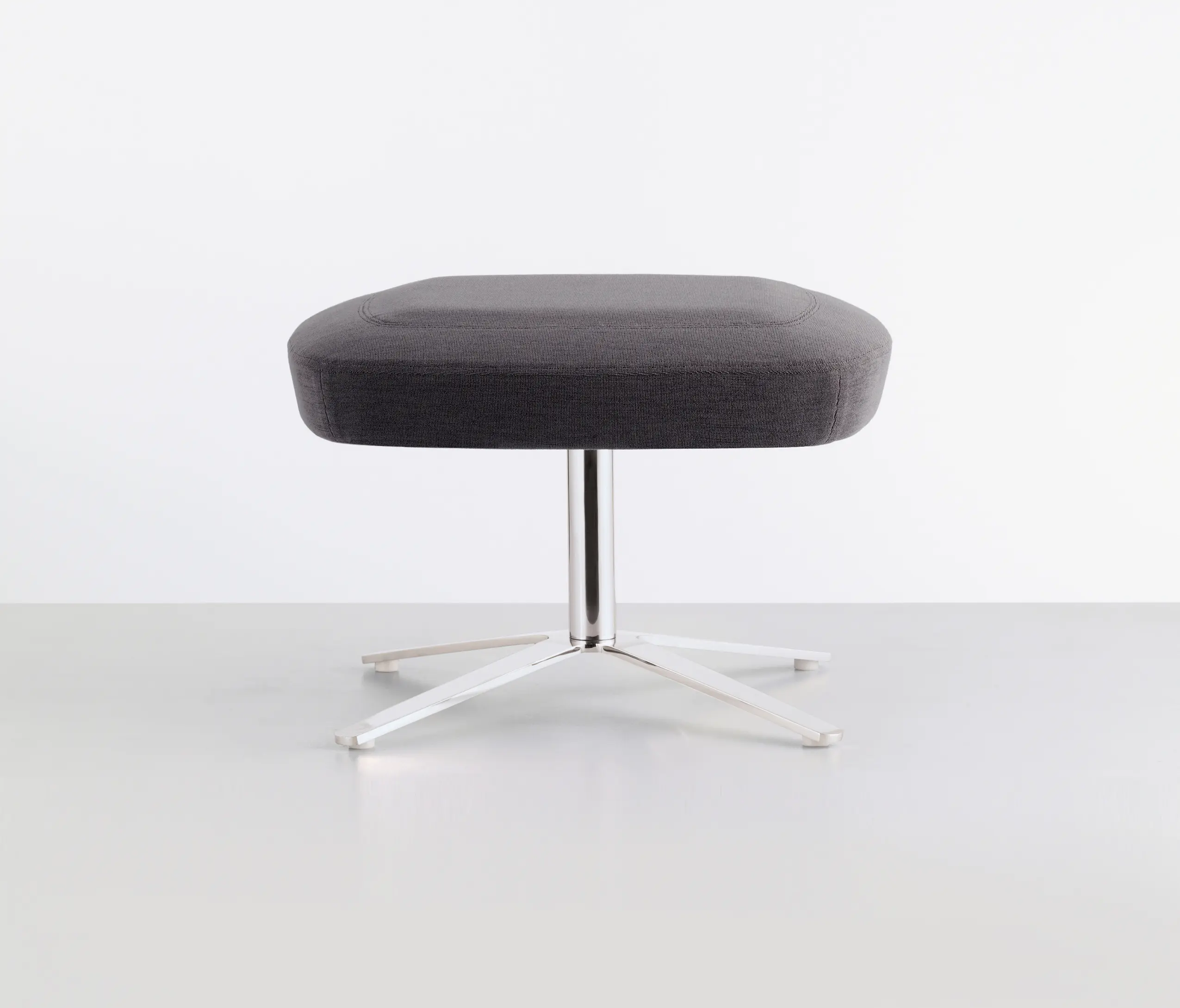 Cumberland Furniture - Clover | Ottoman