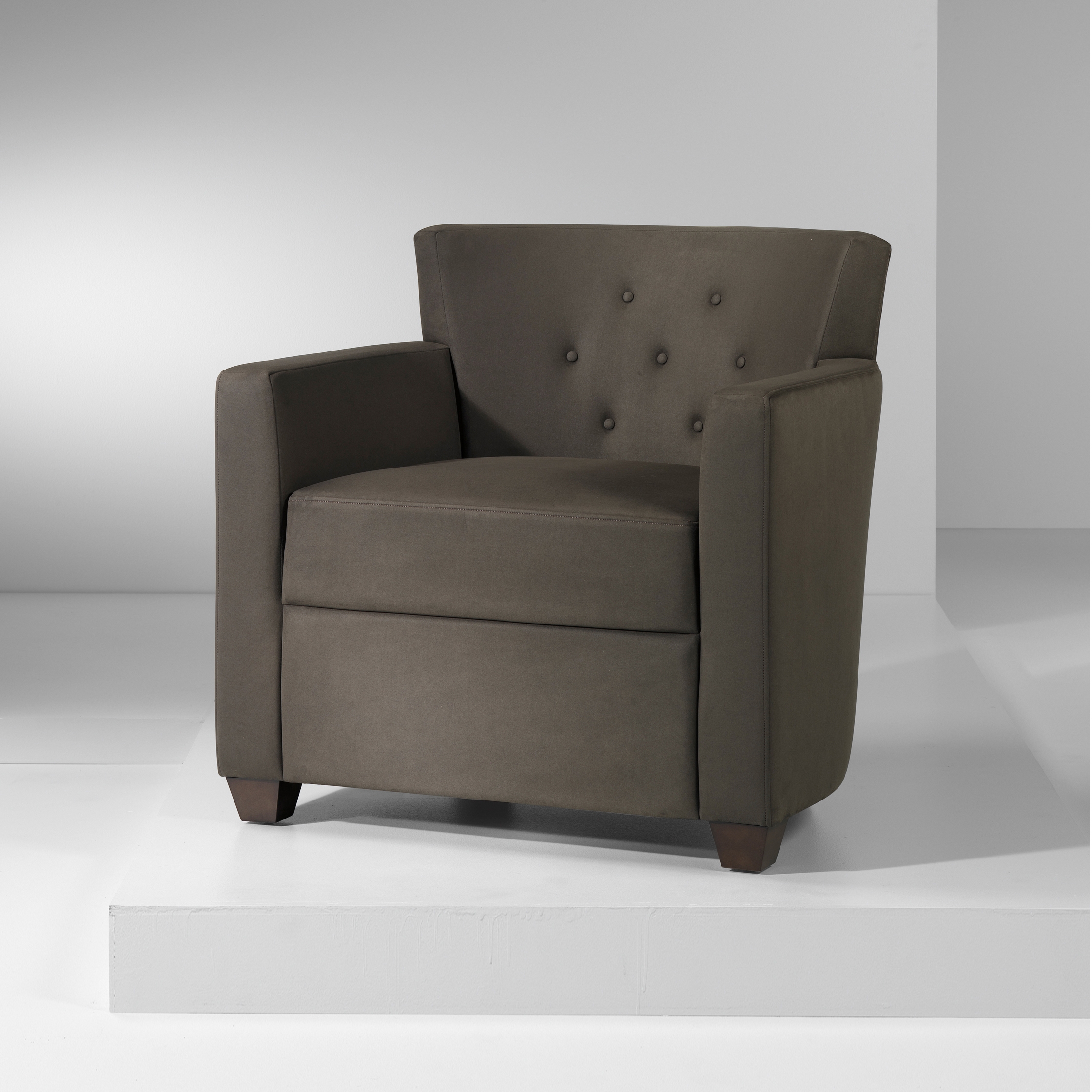 Display product Hadley | Lounge Chair from manufacturer Cumberland Furniture