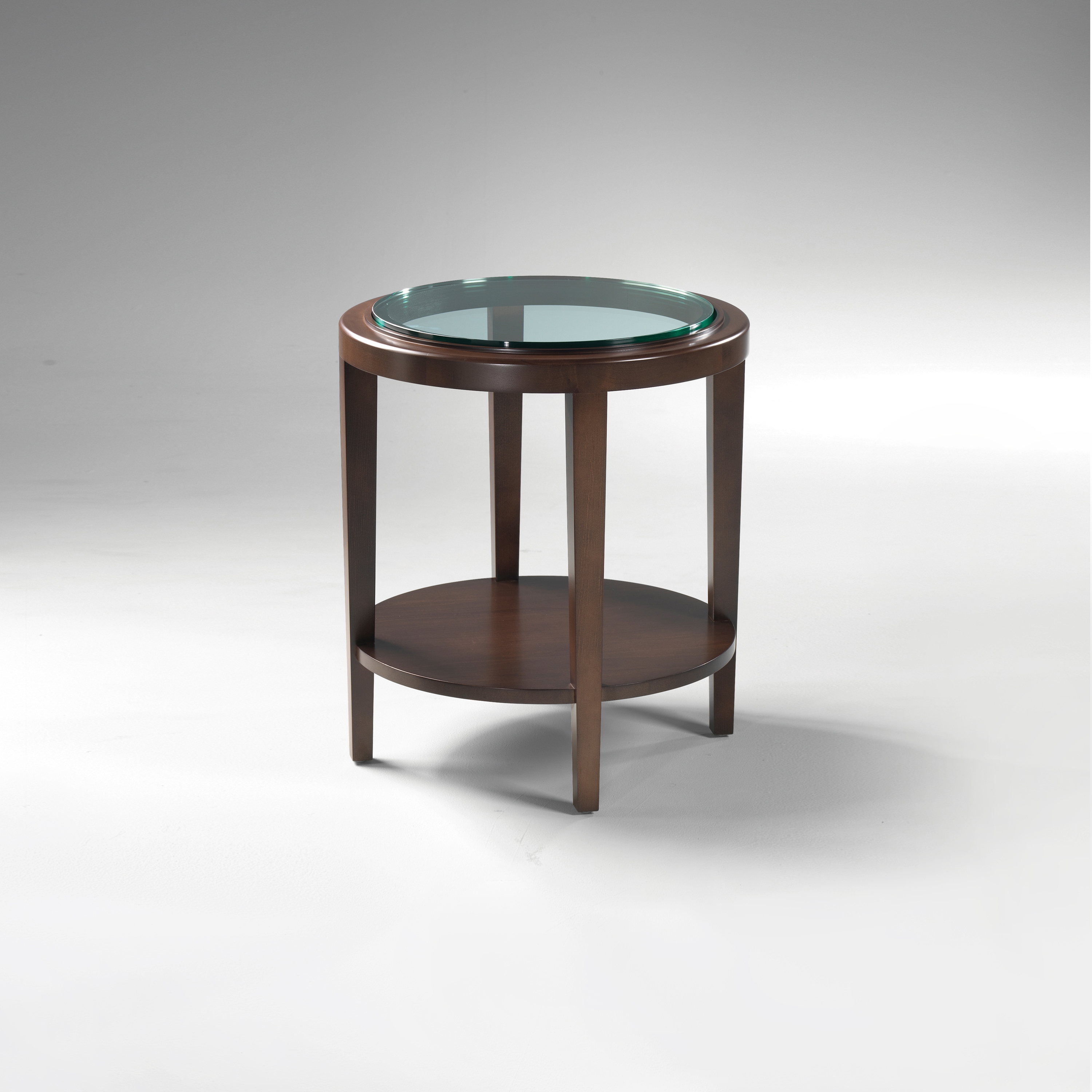 Display product Sloane | Table from manufacturer Cumberland Furniture
