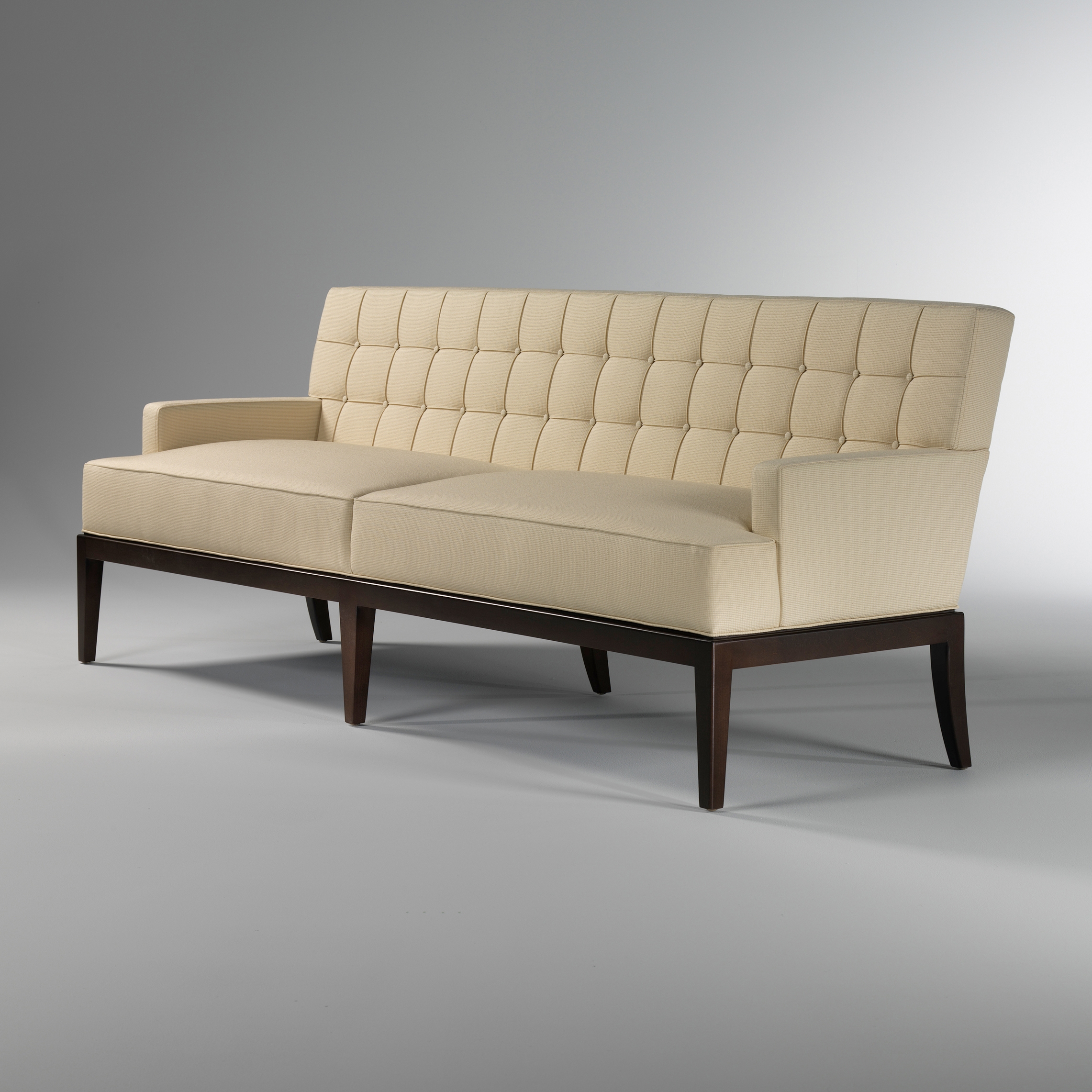 Display product Sloane | Sofa from manufacturer Cumberland Furniture