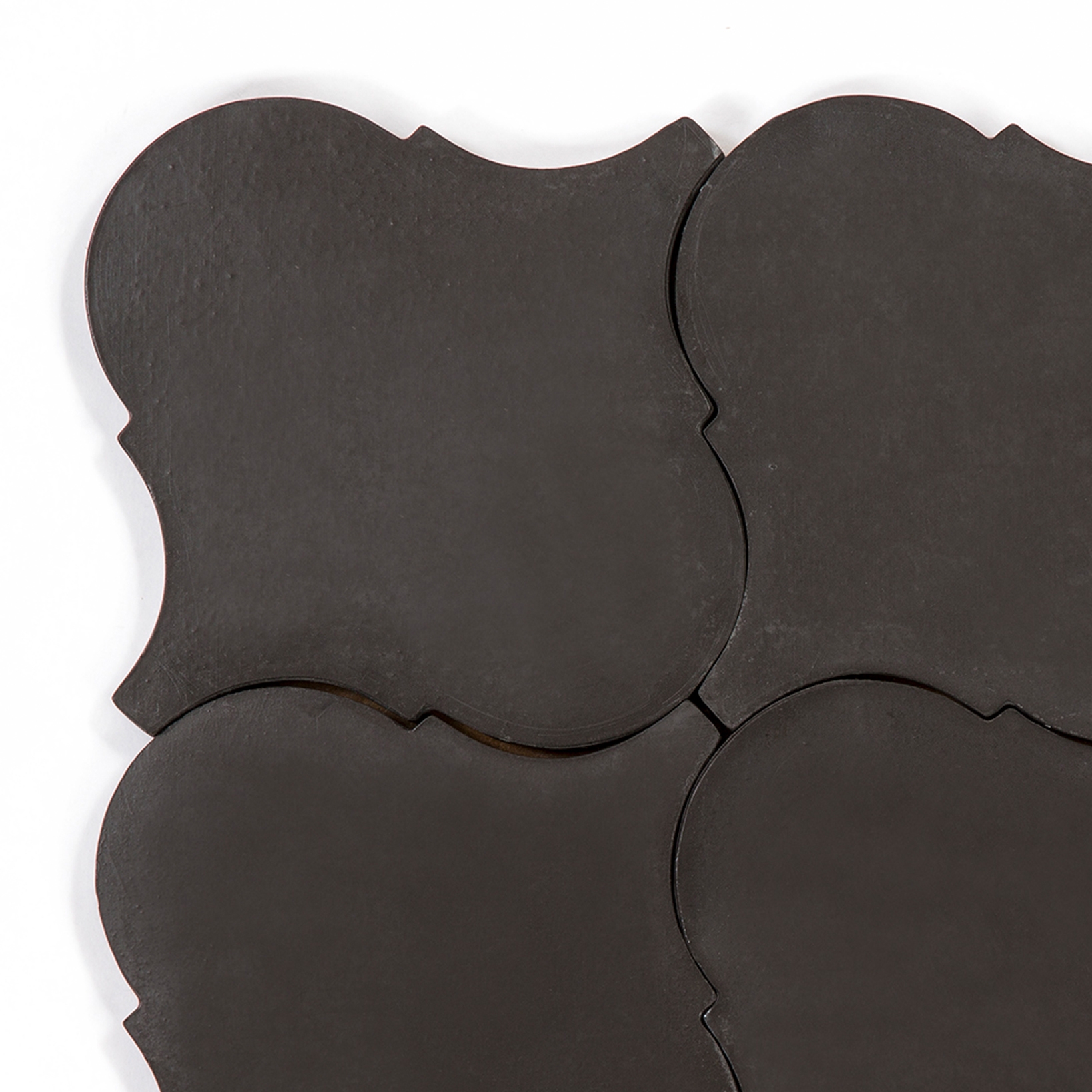 Produkt Arabesque - Black des Herstellers Granada Tile anzeigen