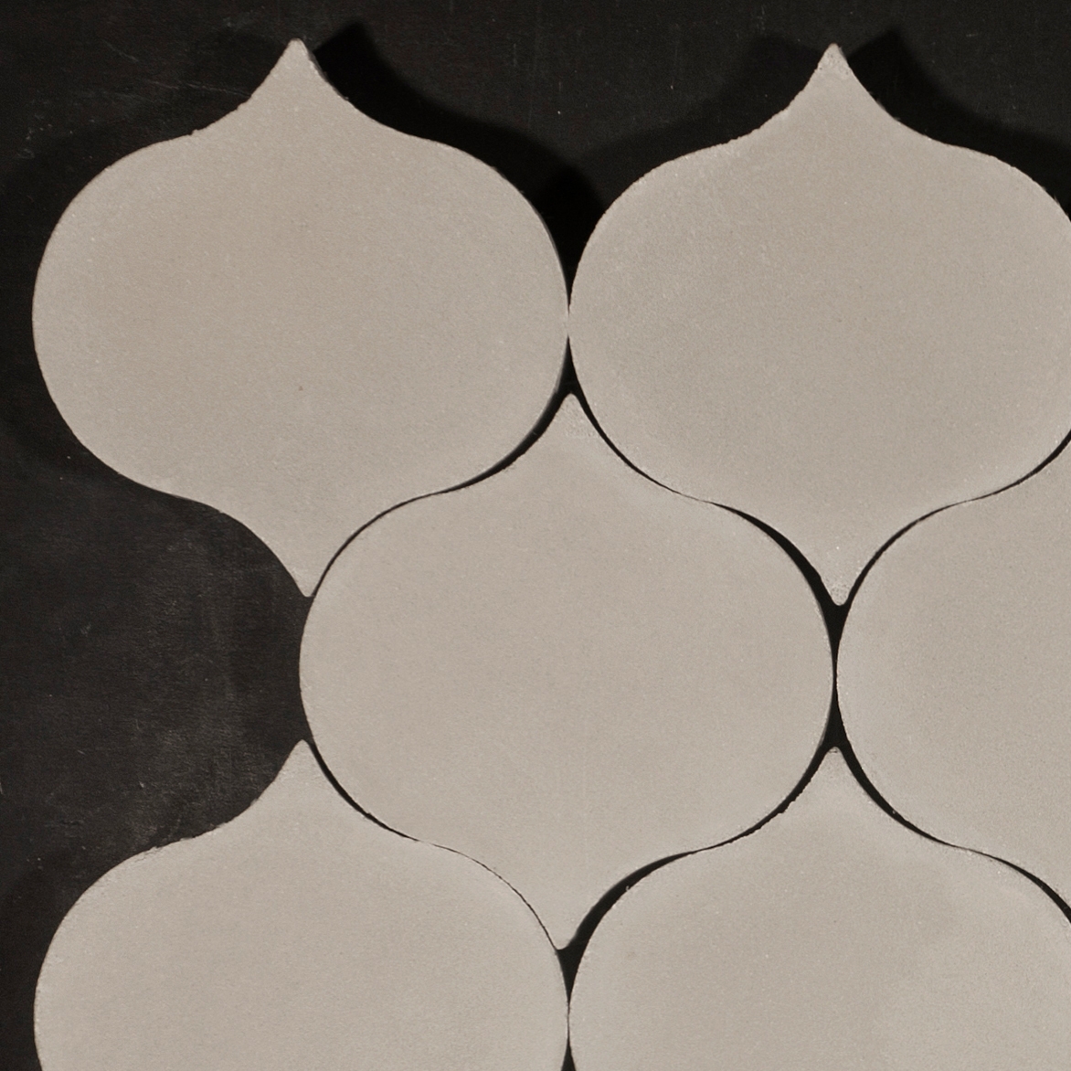 Produkt Droplet-grey des Herstellers Granada Tile anzeigen