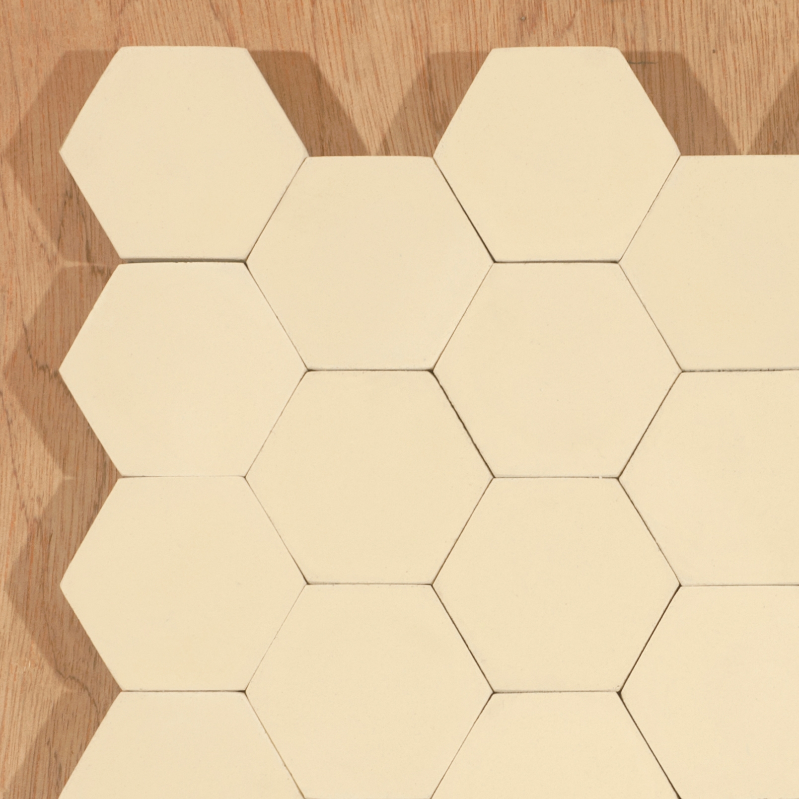 Display product Hexagon-cream from manufacturer Granada Tile