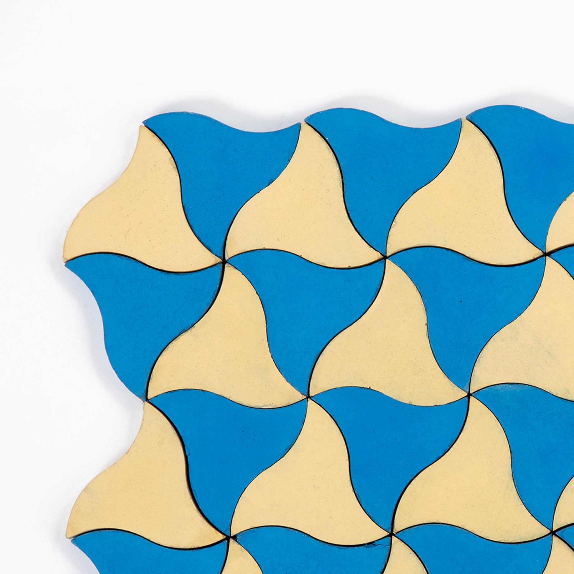 Produkt Kite-Yellow-Blue des Herstellers Granada Tile anzeigen