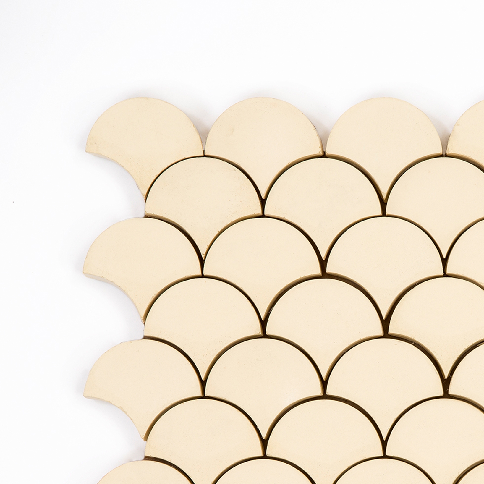 Display product Scale-cream from manufacturer Granada Tile