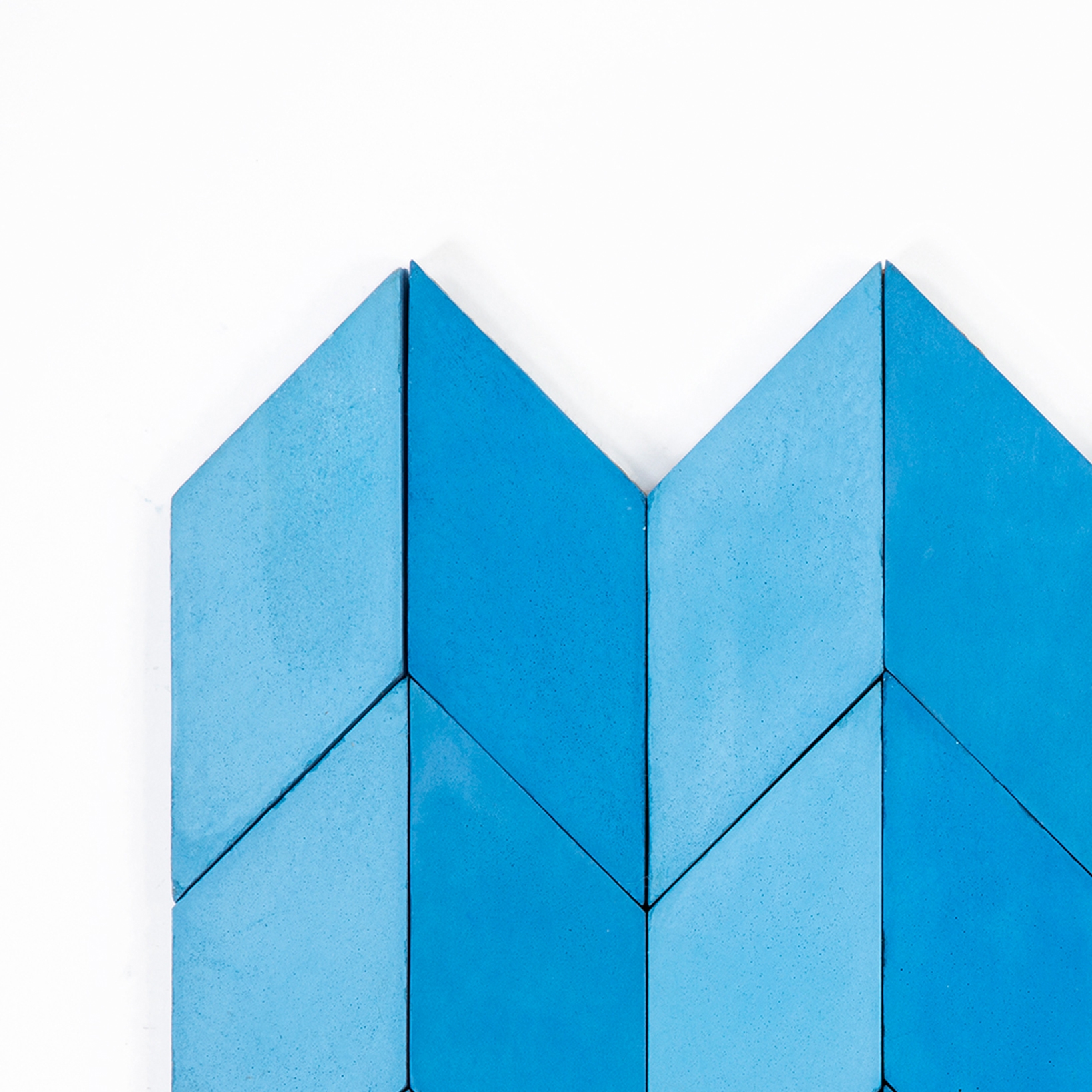 Short-Accordion-Parade-blue-sky