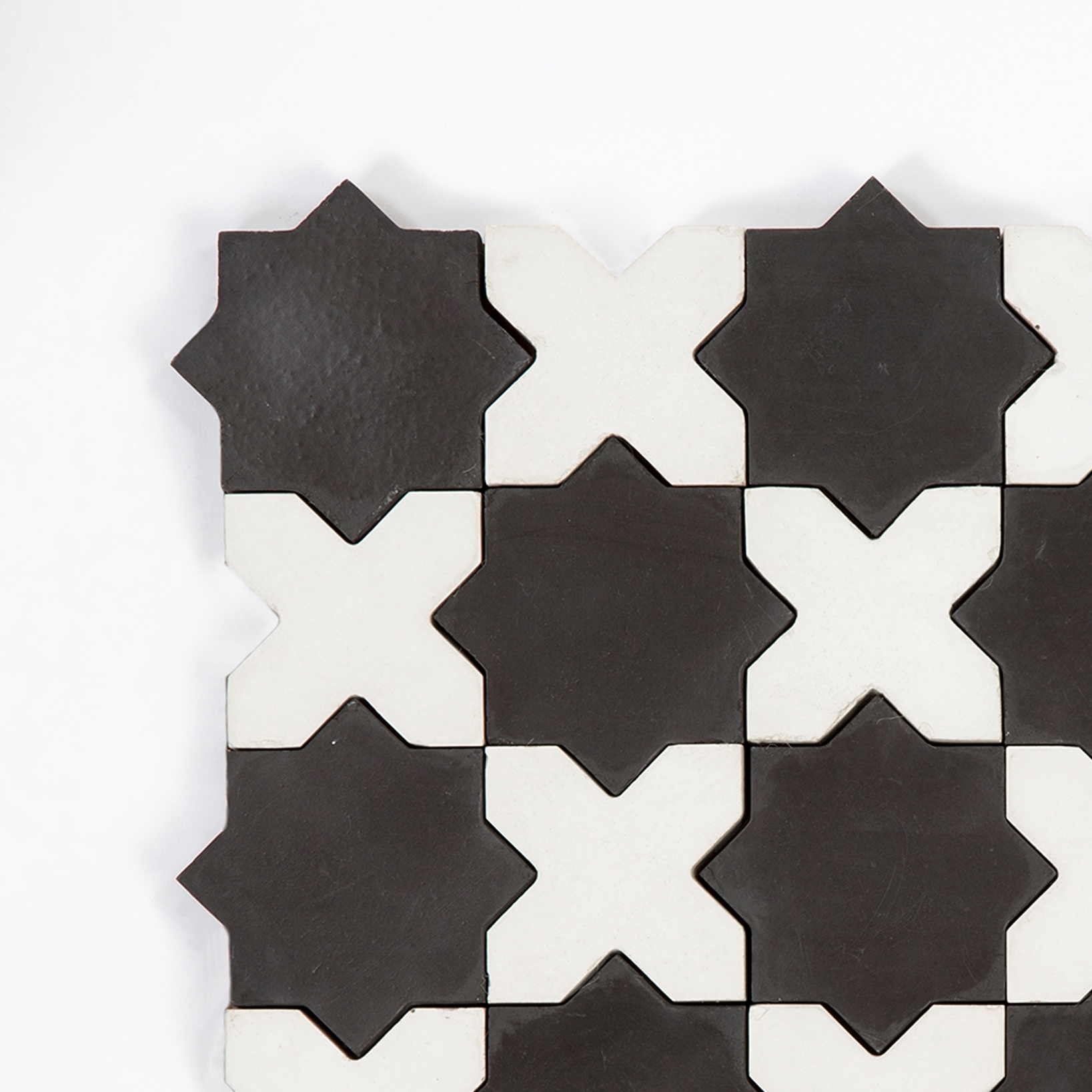Star & Cross-BlackWhite