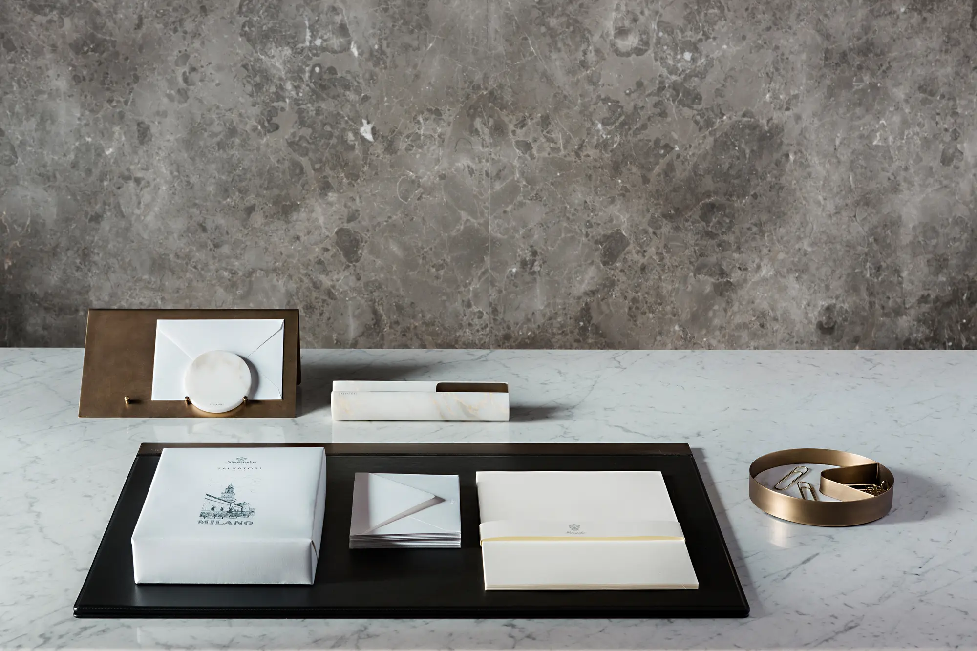 Salvatori - Balancing - Photo frame