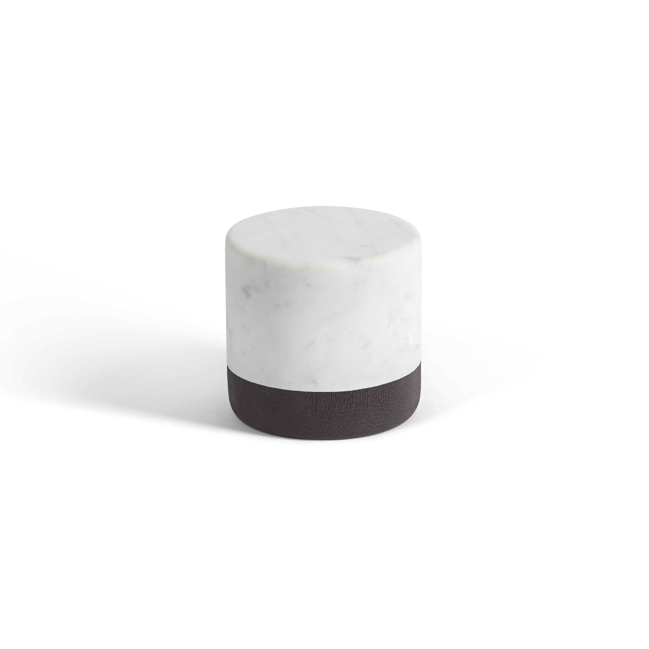 Afficher le produit Lui&Lei paperweight - Ø10 x h10 cm - Bianco Carrara du fabricant Salvatori