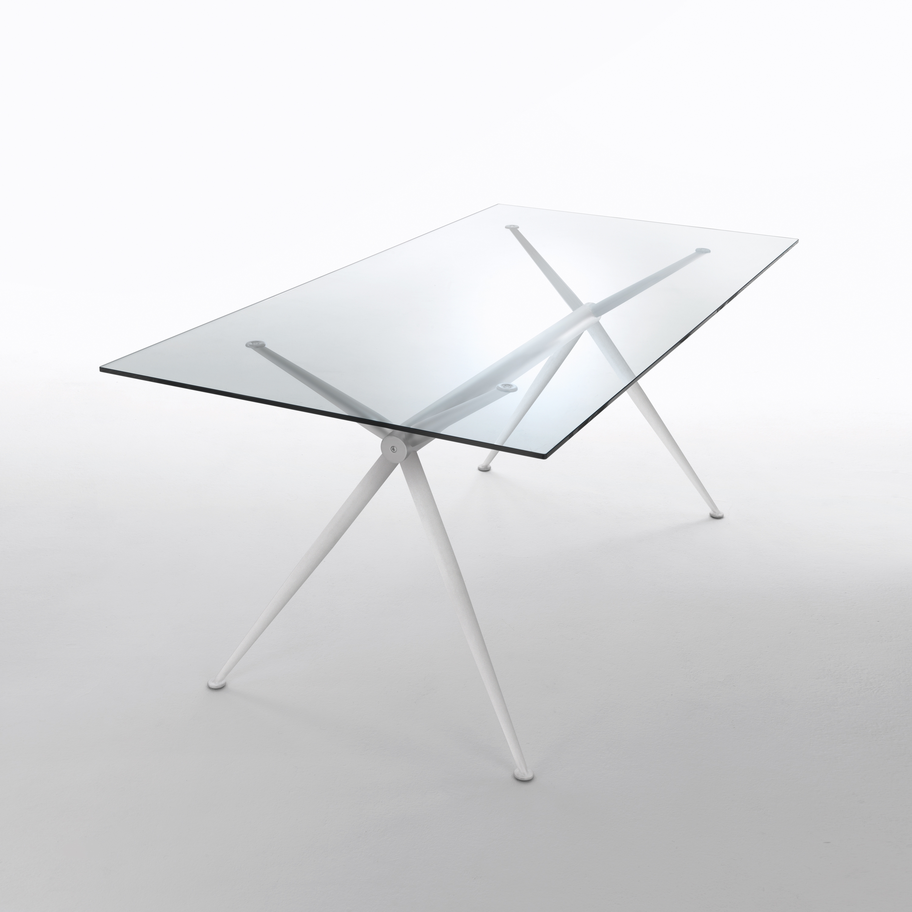 Display product Brioso from manufacturer Midj