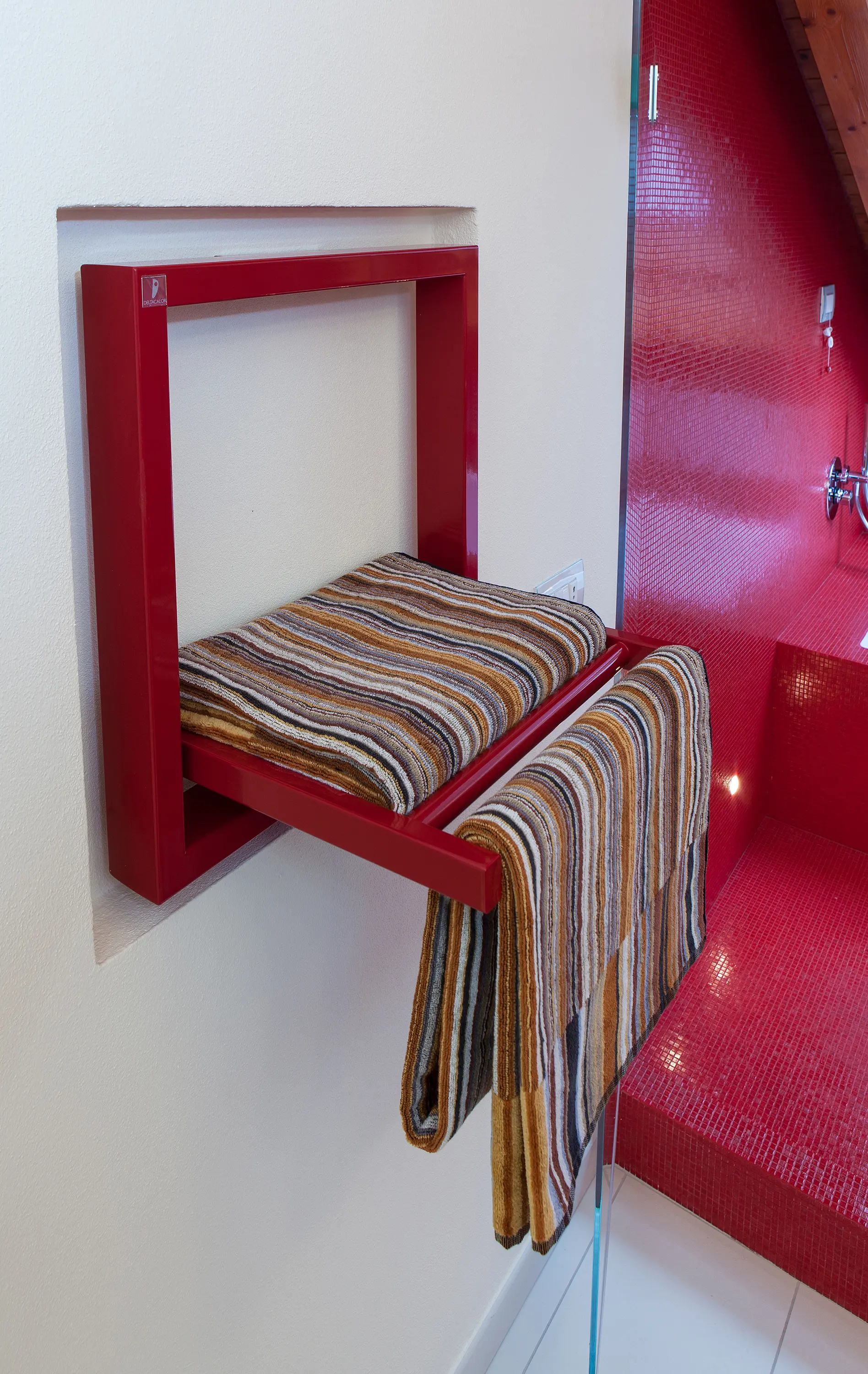 Deltacalor - Towel Box