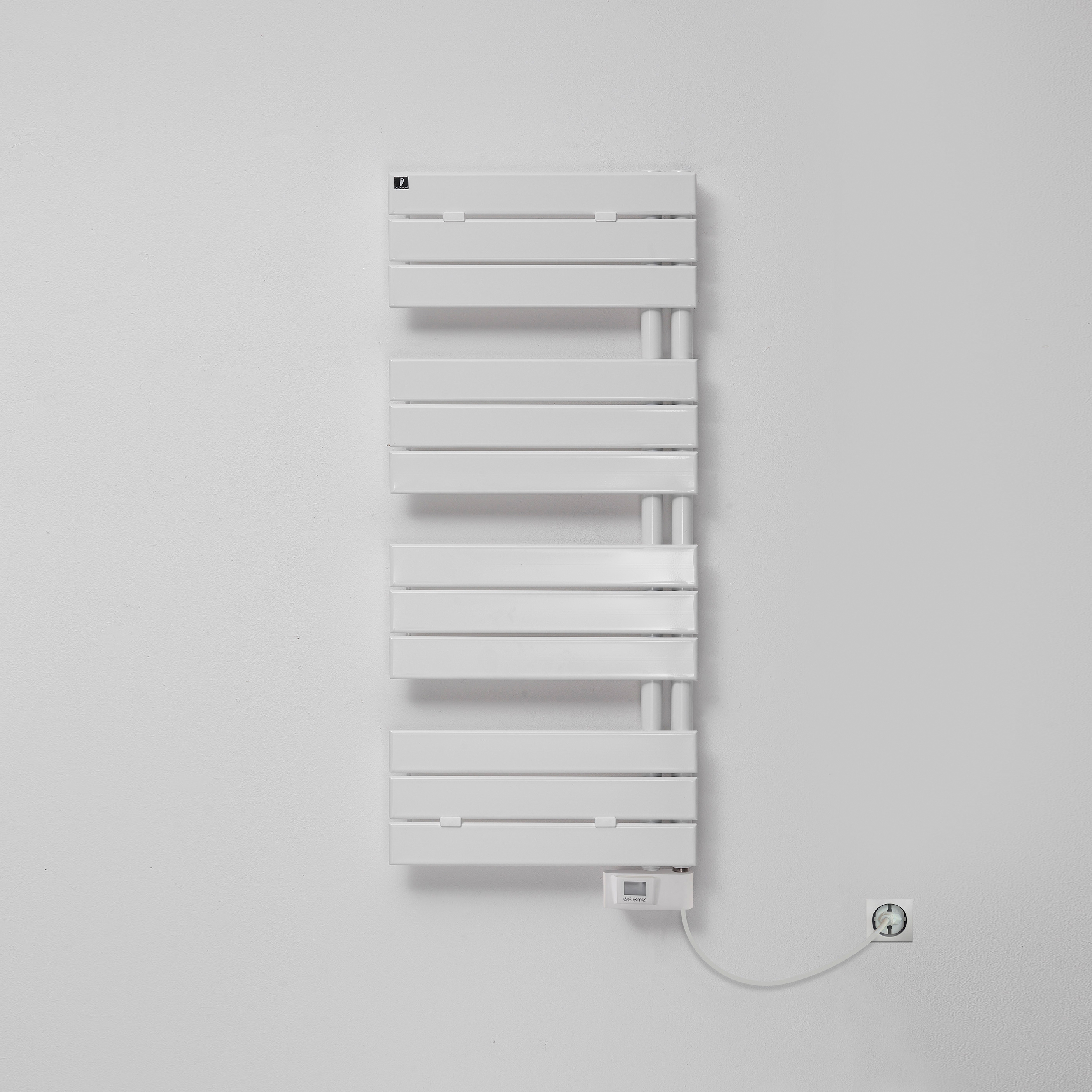 Mostrar el producto Flag Electric del fabricante Deltacalor