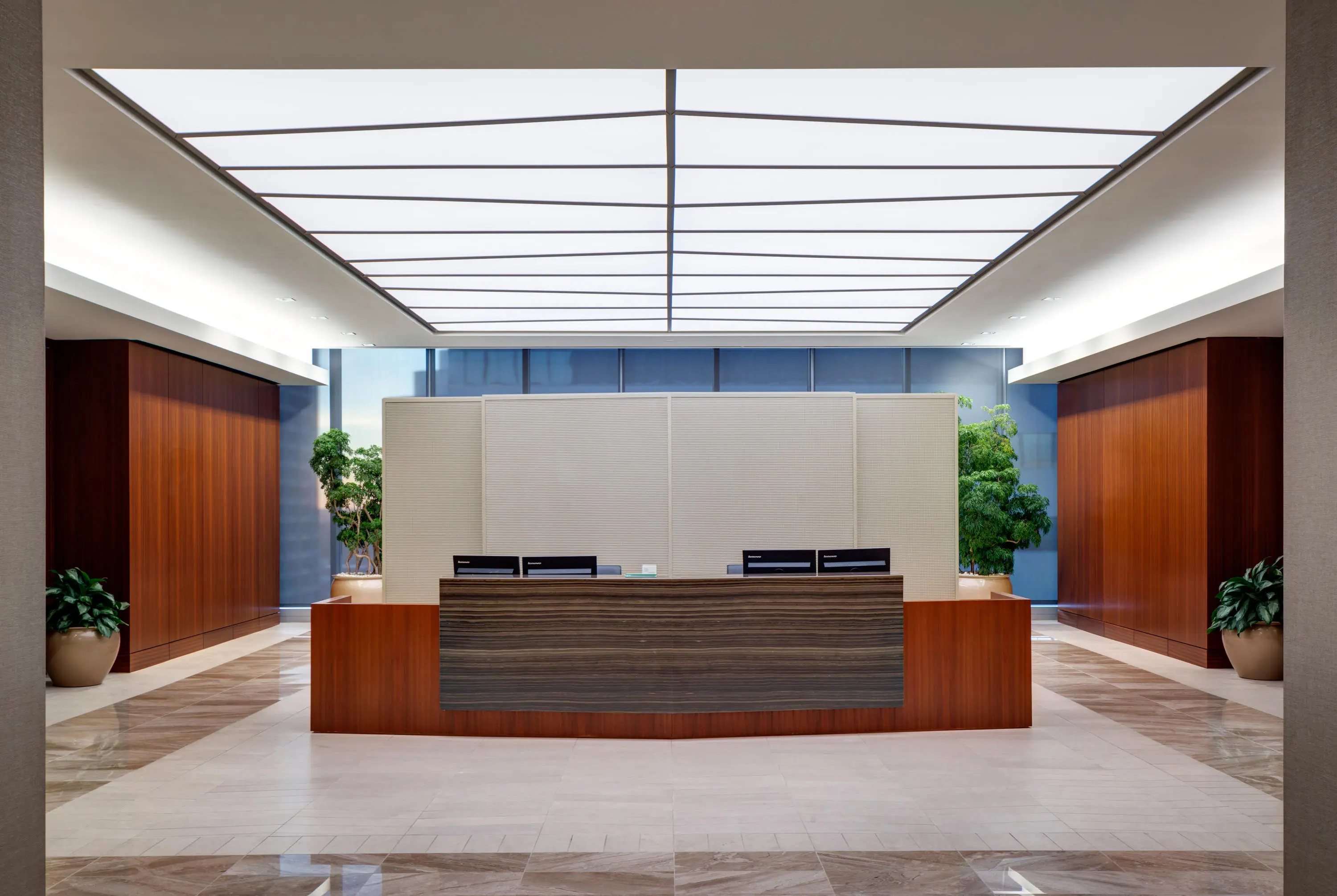 Cooledge - Specialty Illumination Solutions – Surface Mount
