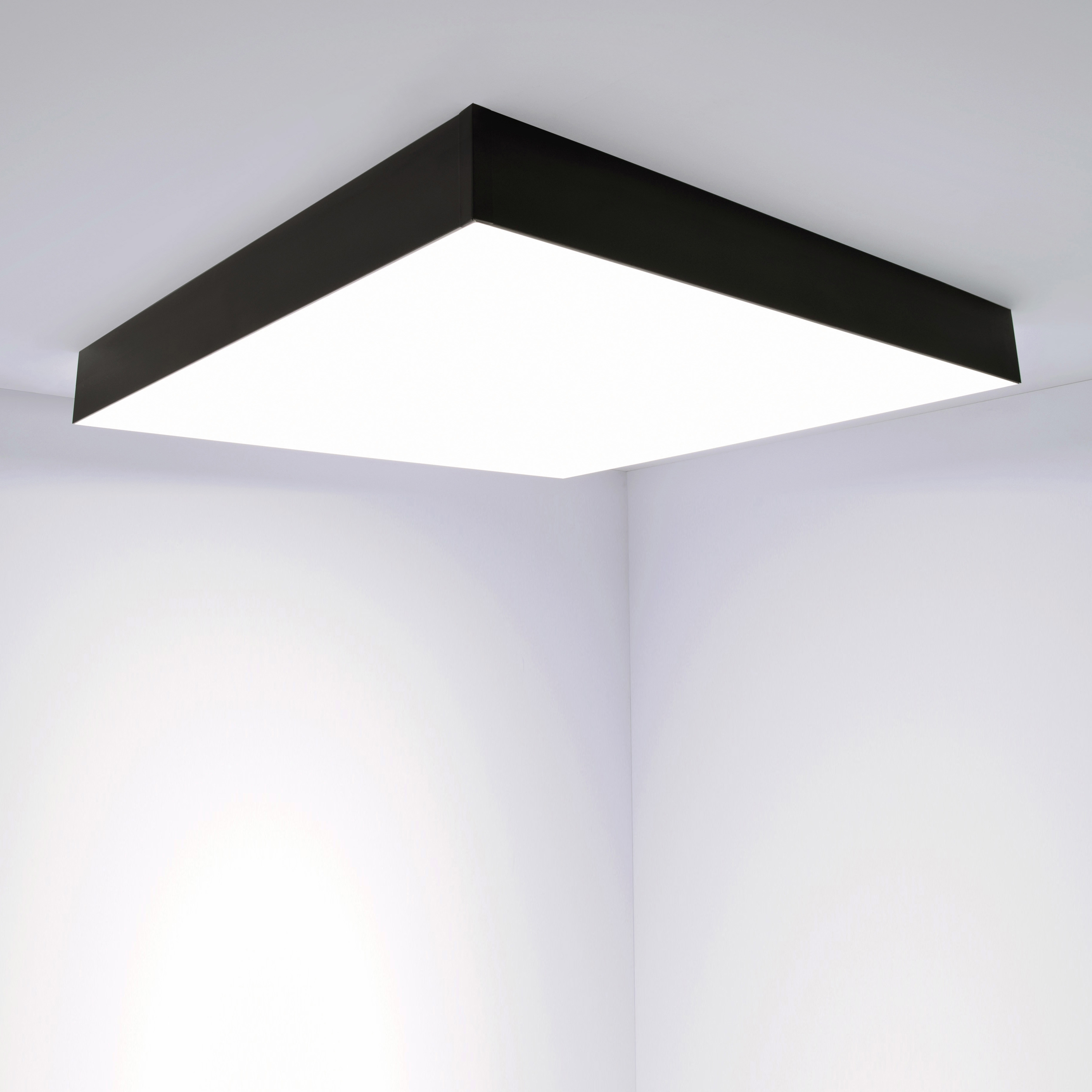 Afficher le produit FABRICated Luminaires - Surface Mount du fabricant Cooledge
