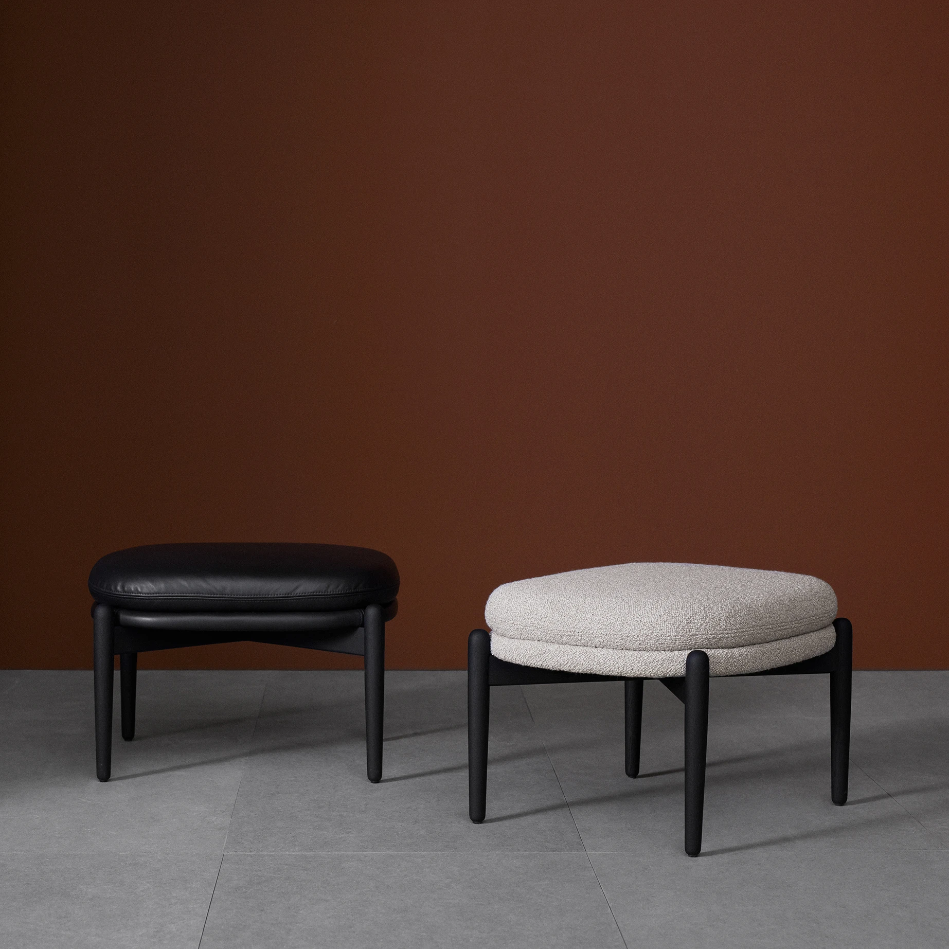 STOOLS