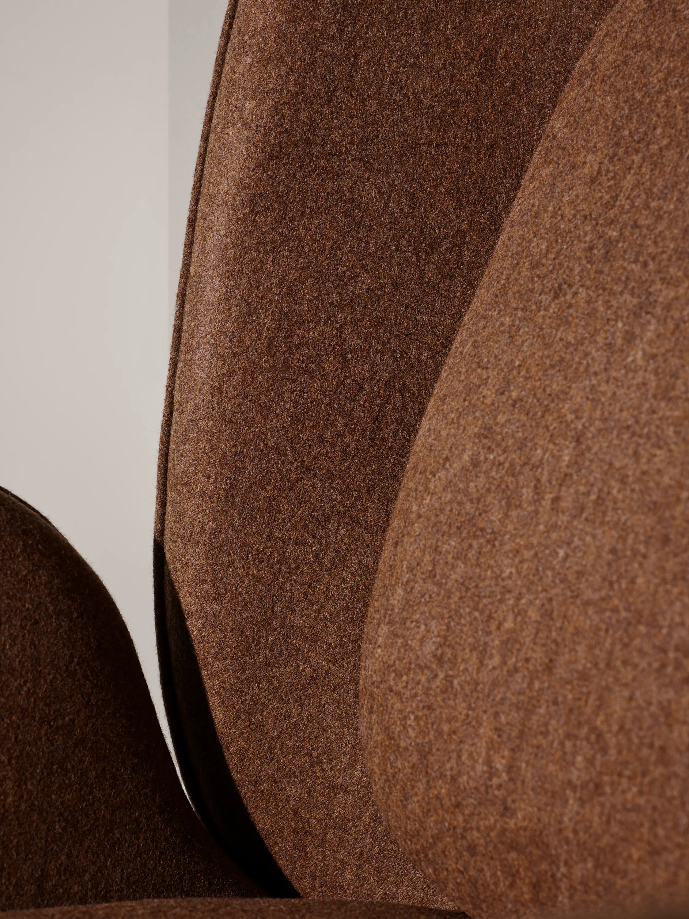 Fogia - Embrace Large Armchair