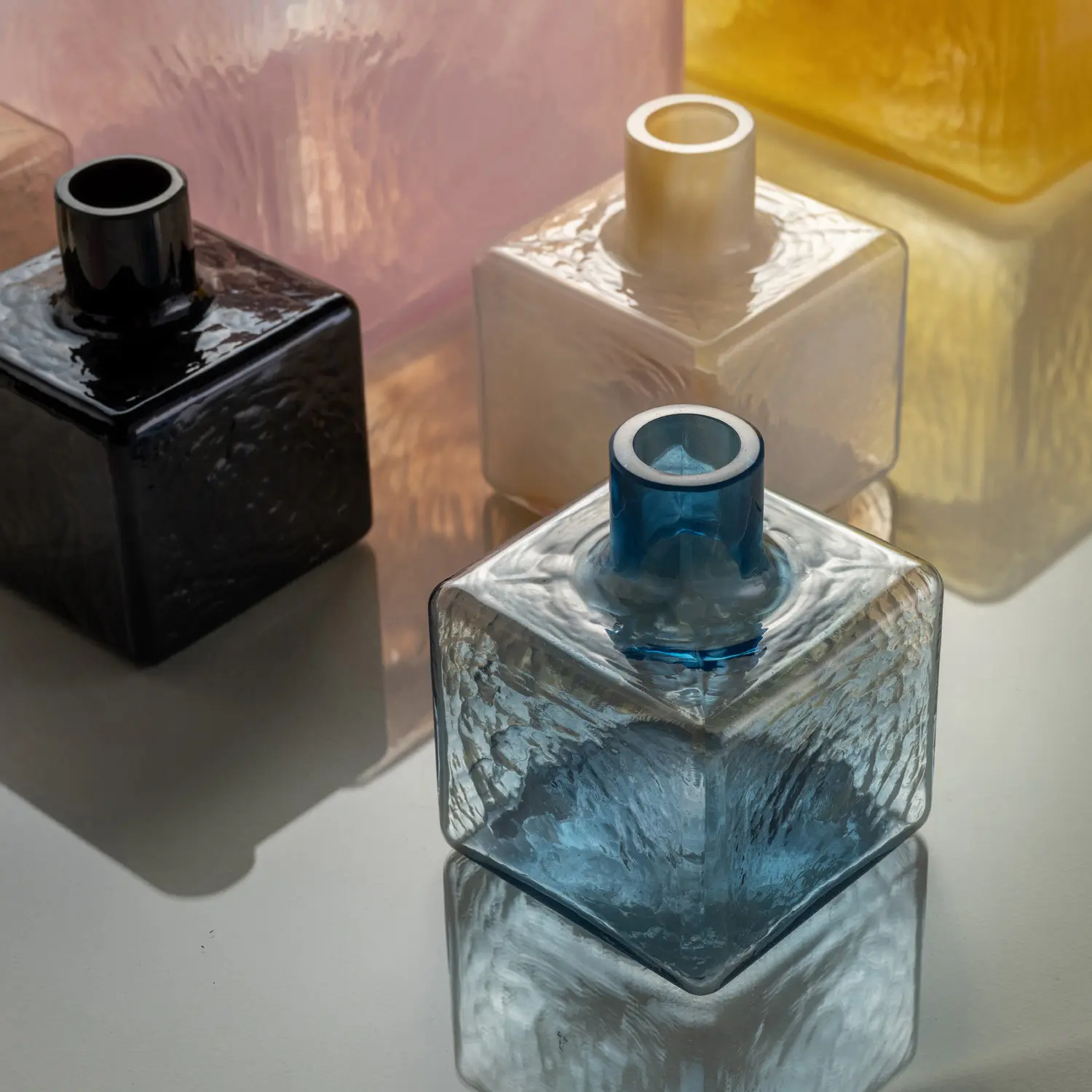 Fogia - Cube Vase