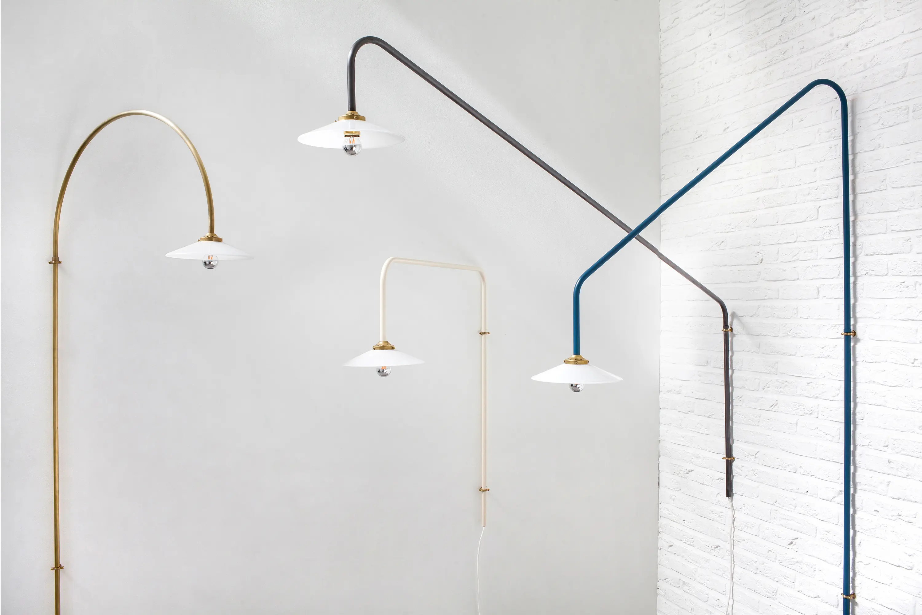 valerie_objects - hanging lamp | n°4 brass