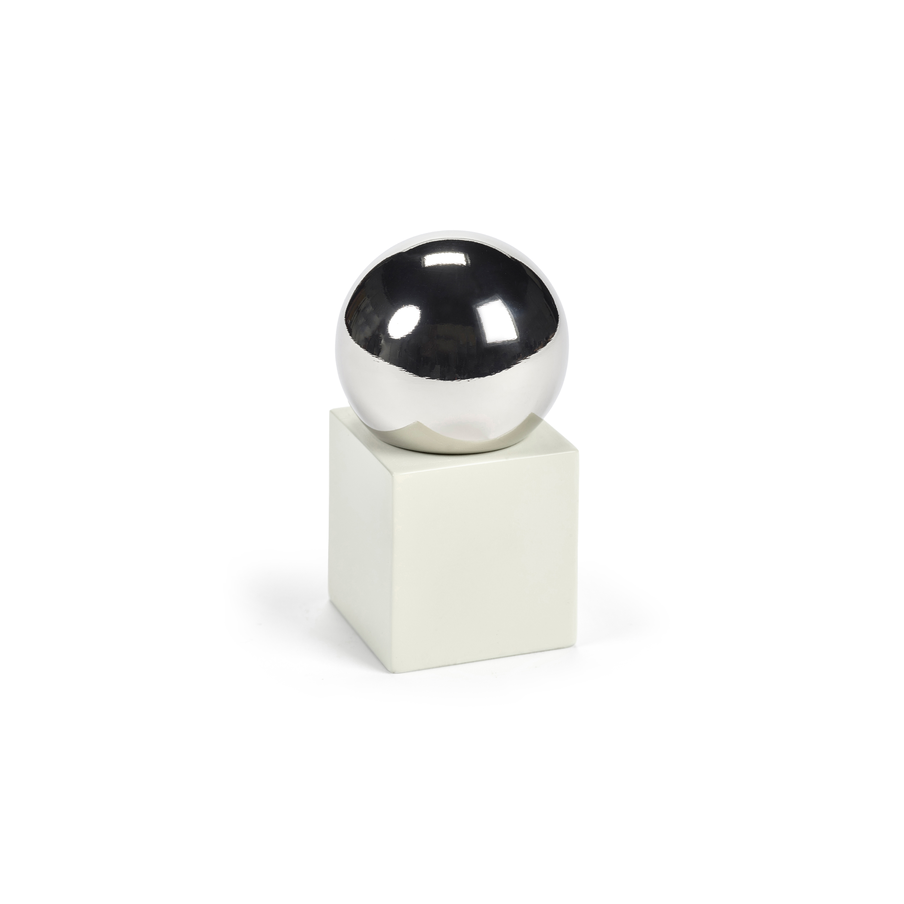 salt mill | whisper white