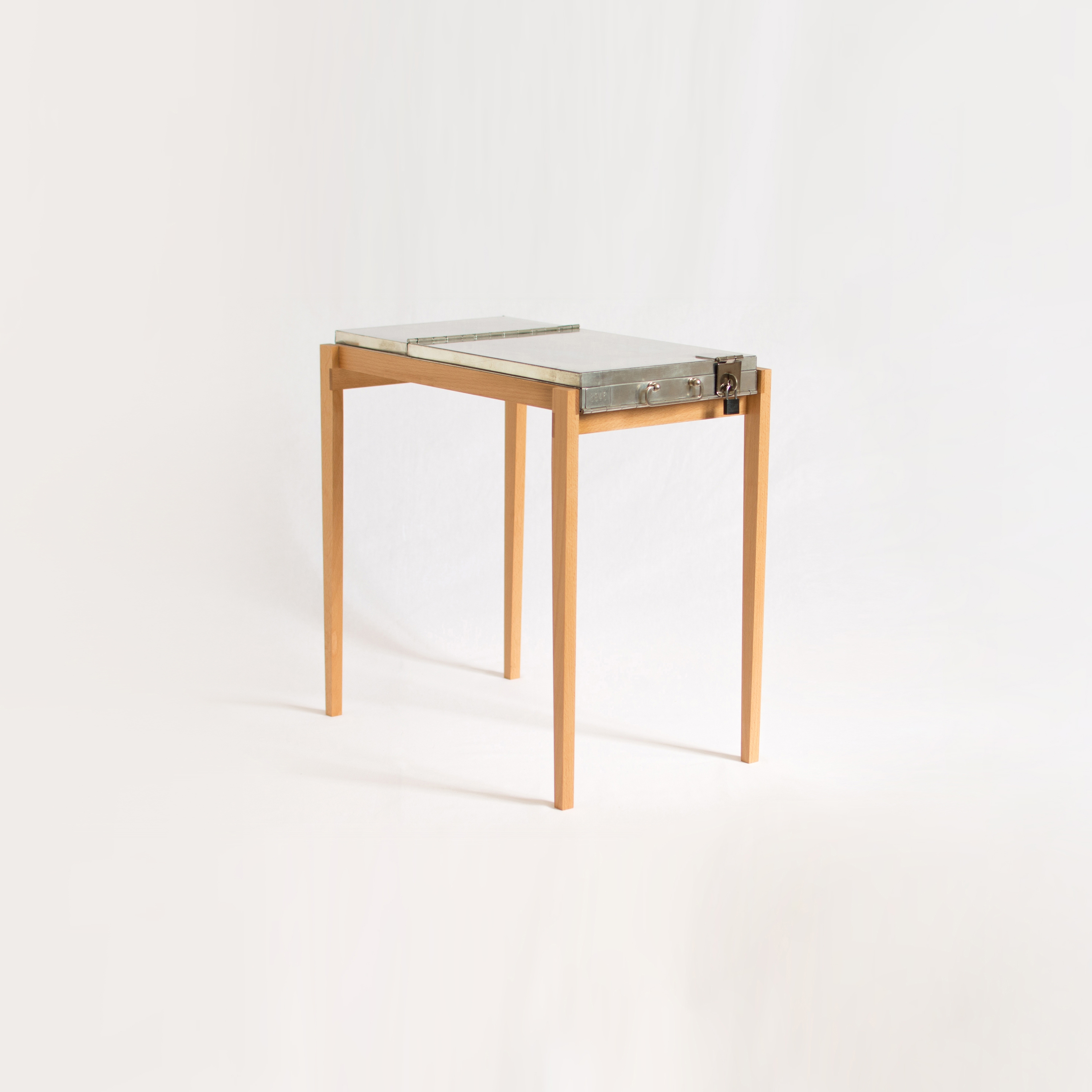 Display product Deposit from manufacturer ondo