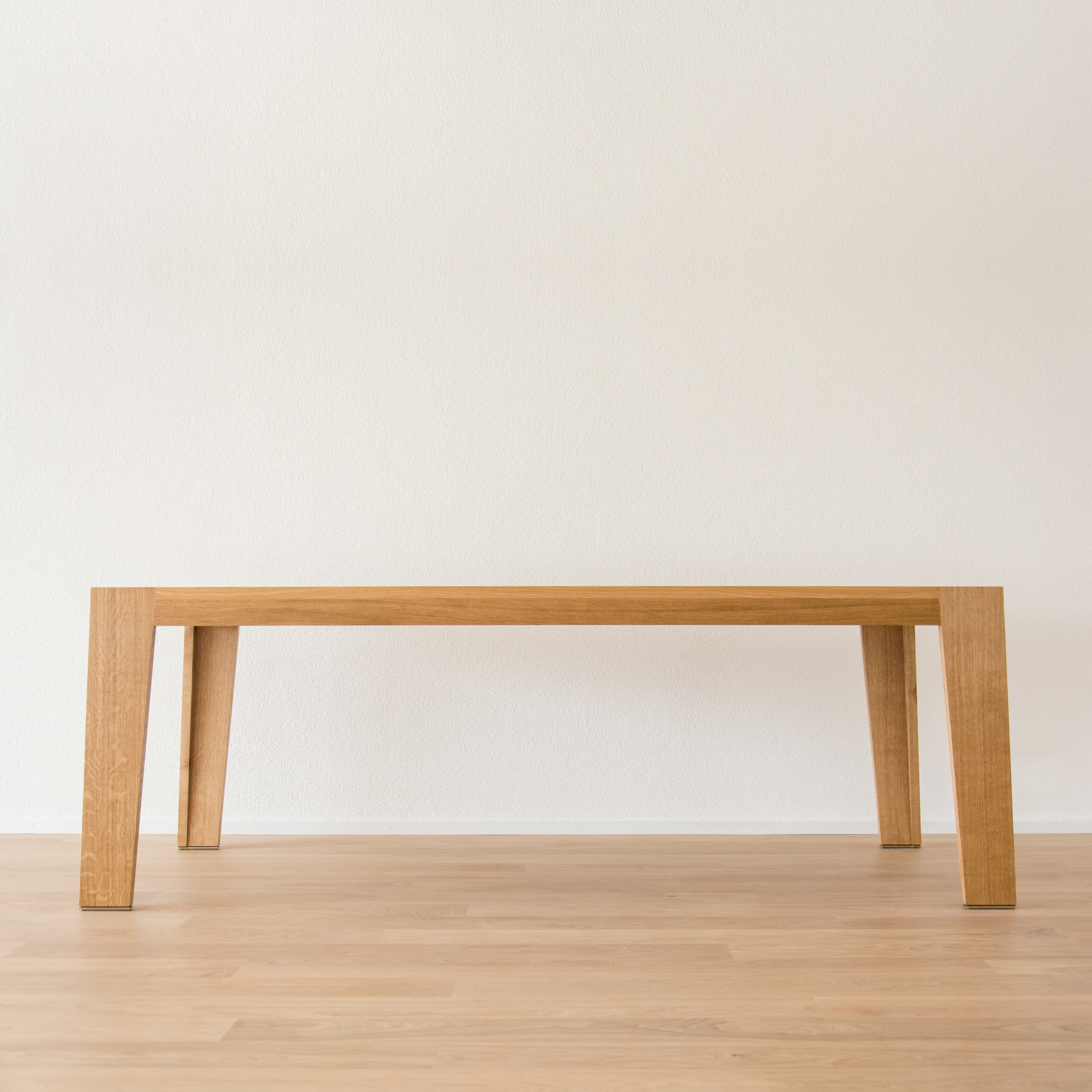 Display product OR from manufacturer ondo