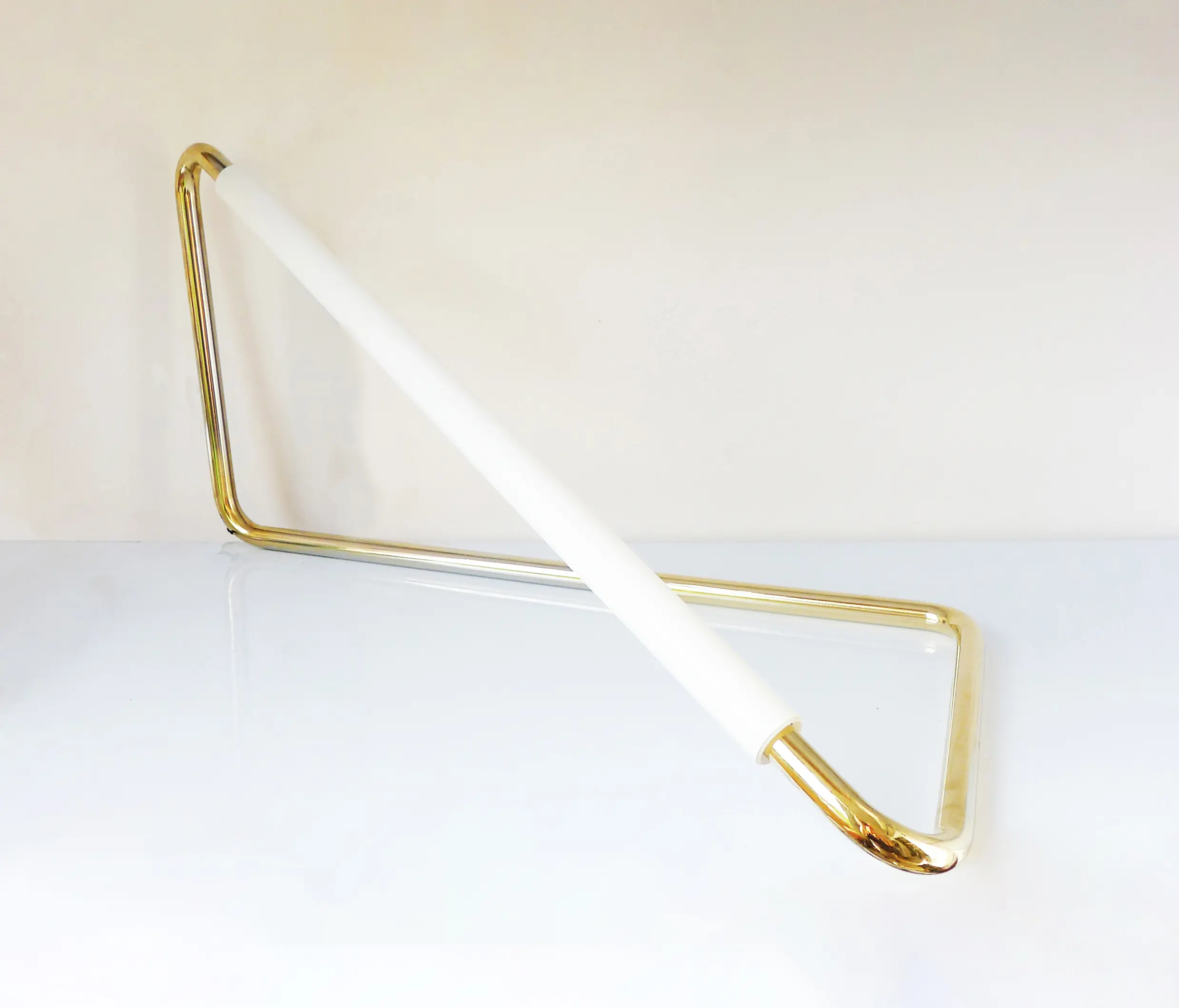 Naama Hofman Light Objects - Light Object 001 - LED light, polished brass finish