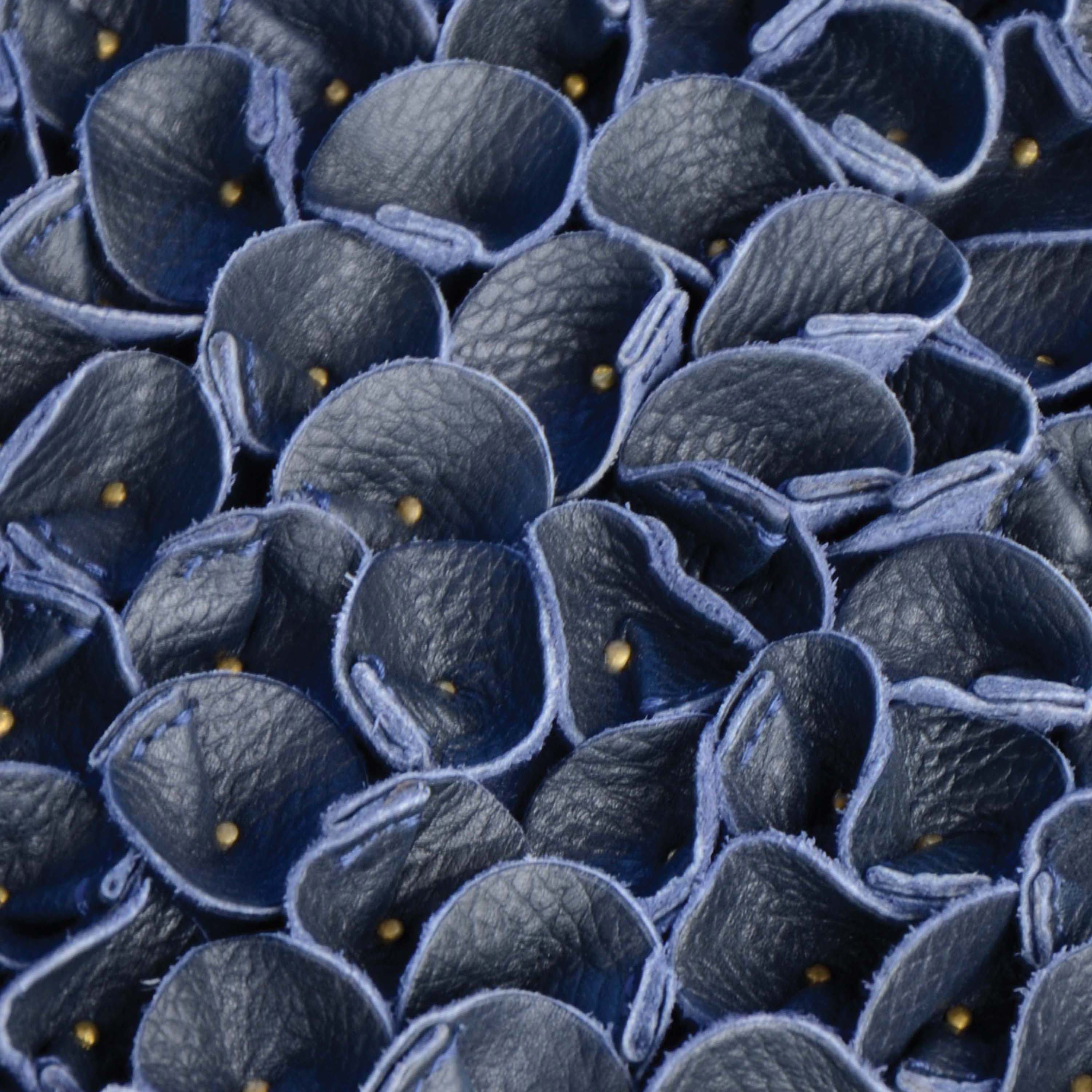 Perus | Foliage