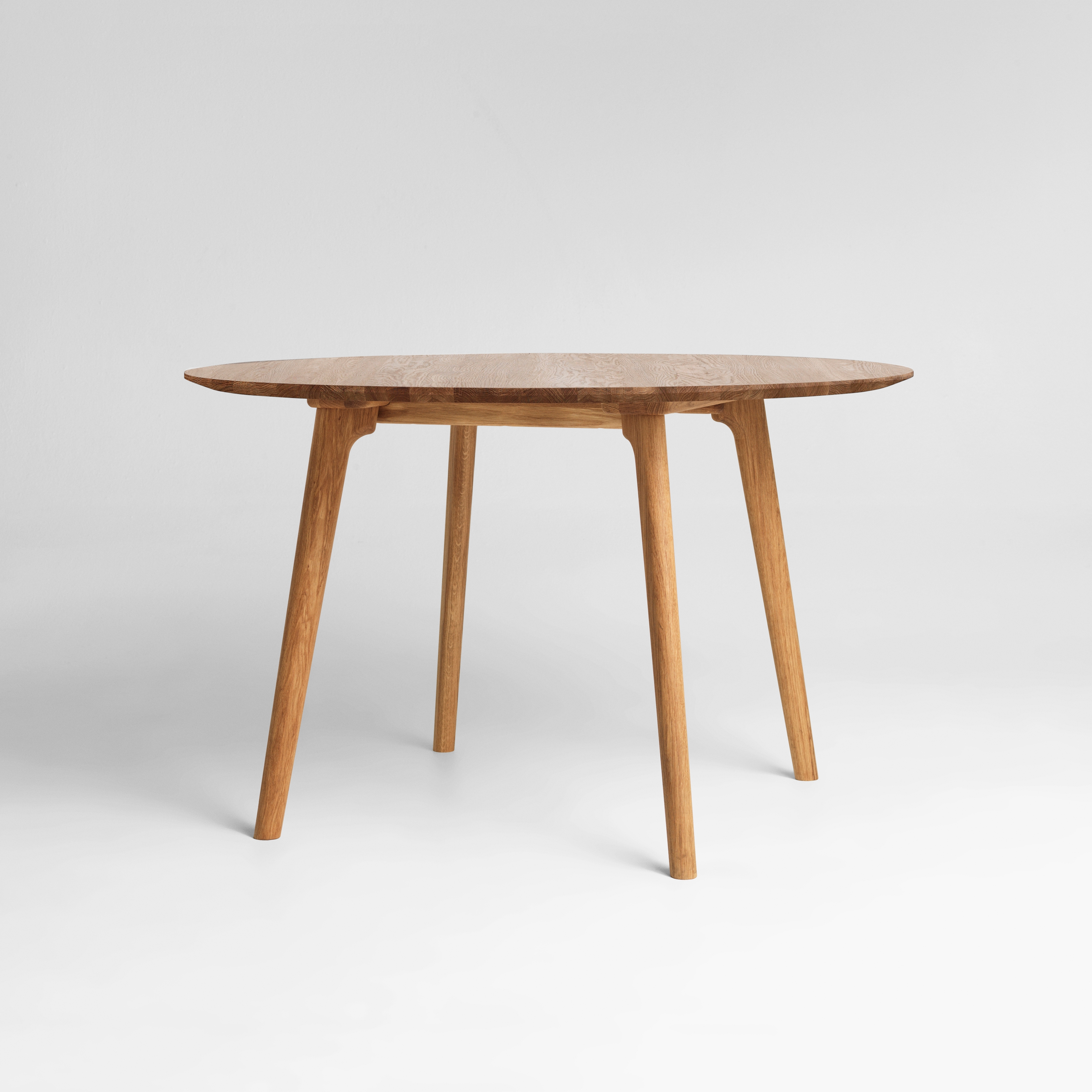 Salon Table - Round