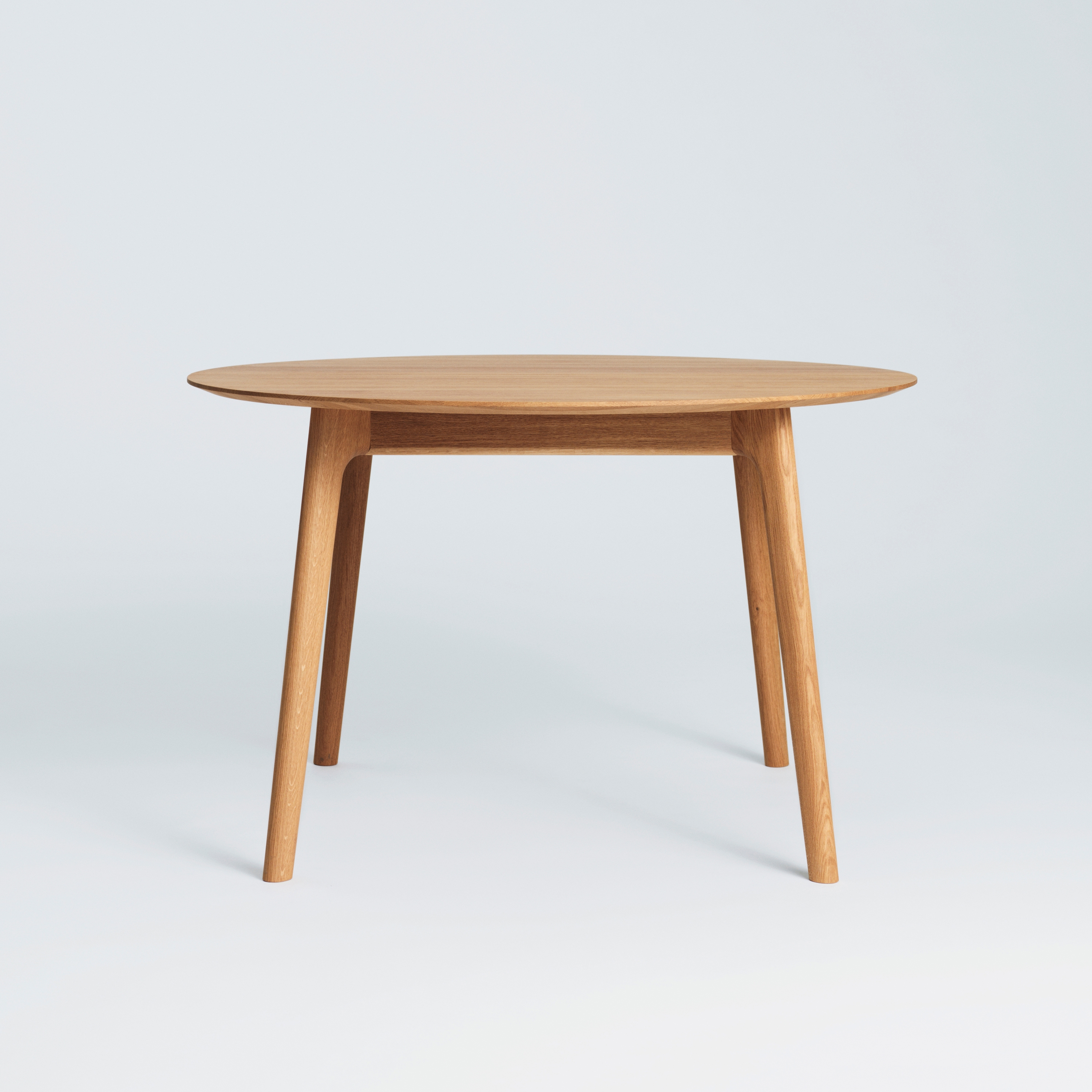 Salon Extension Table Round