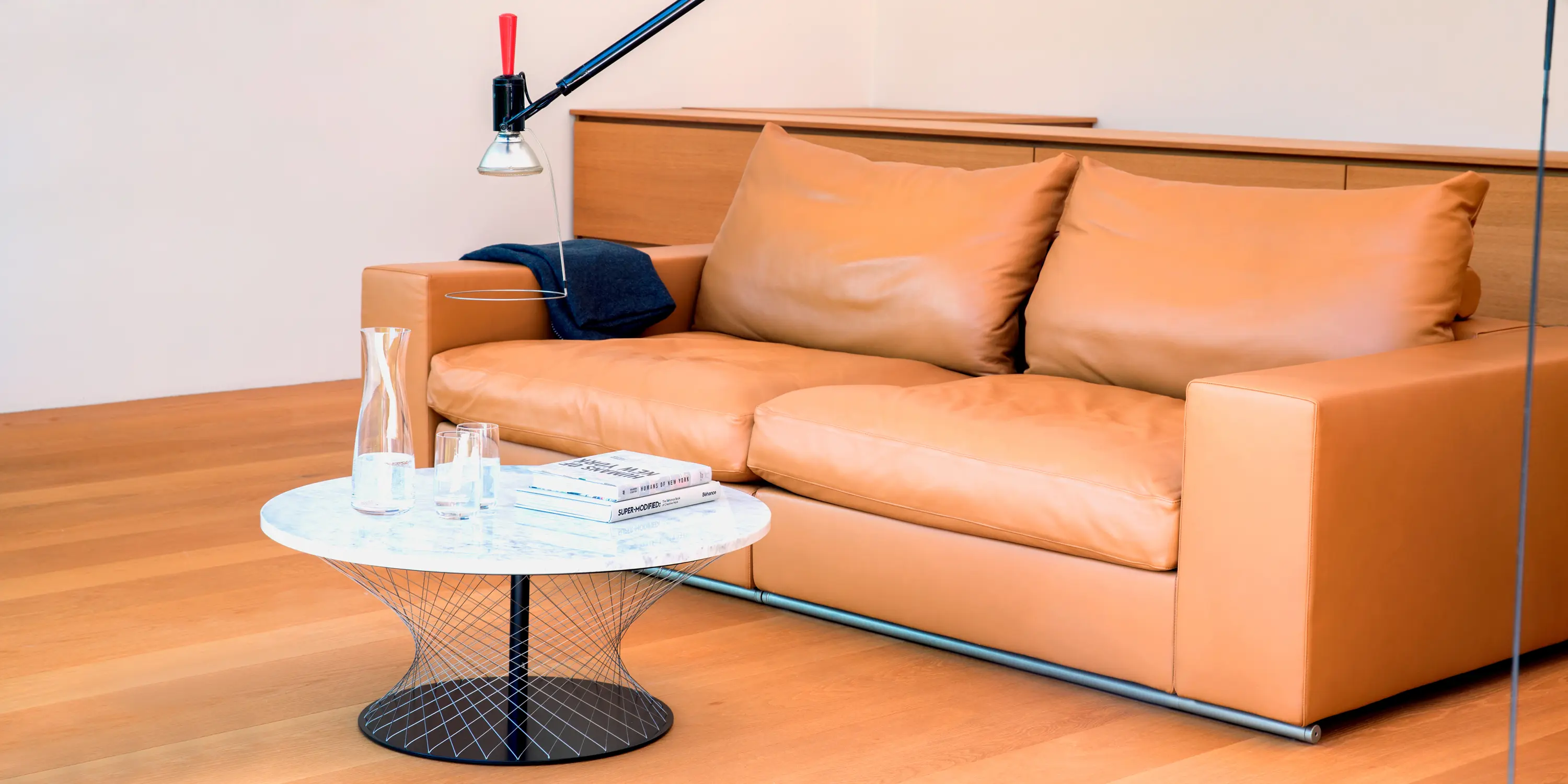 Favius - Network | Coffee Table