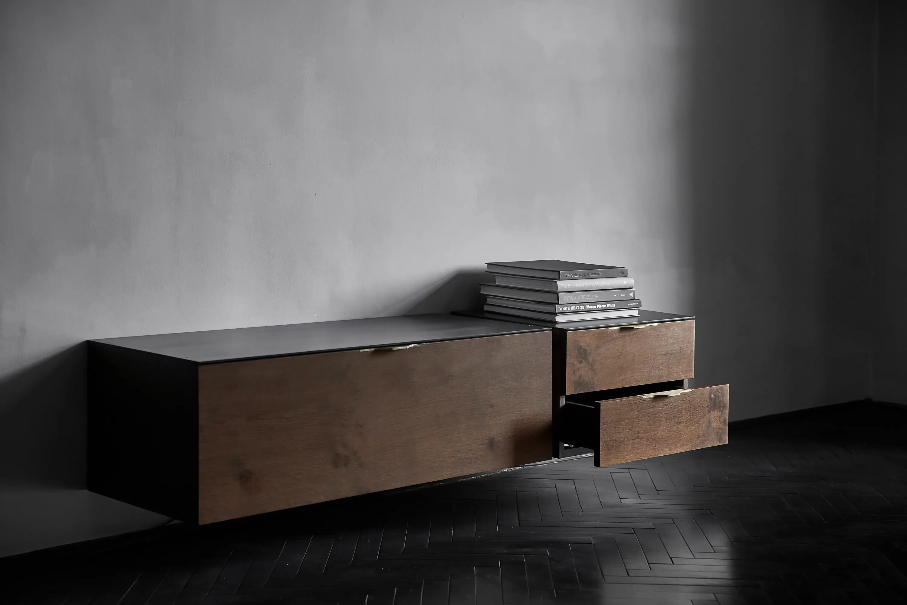 District Eight - Drift Short Shelf